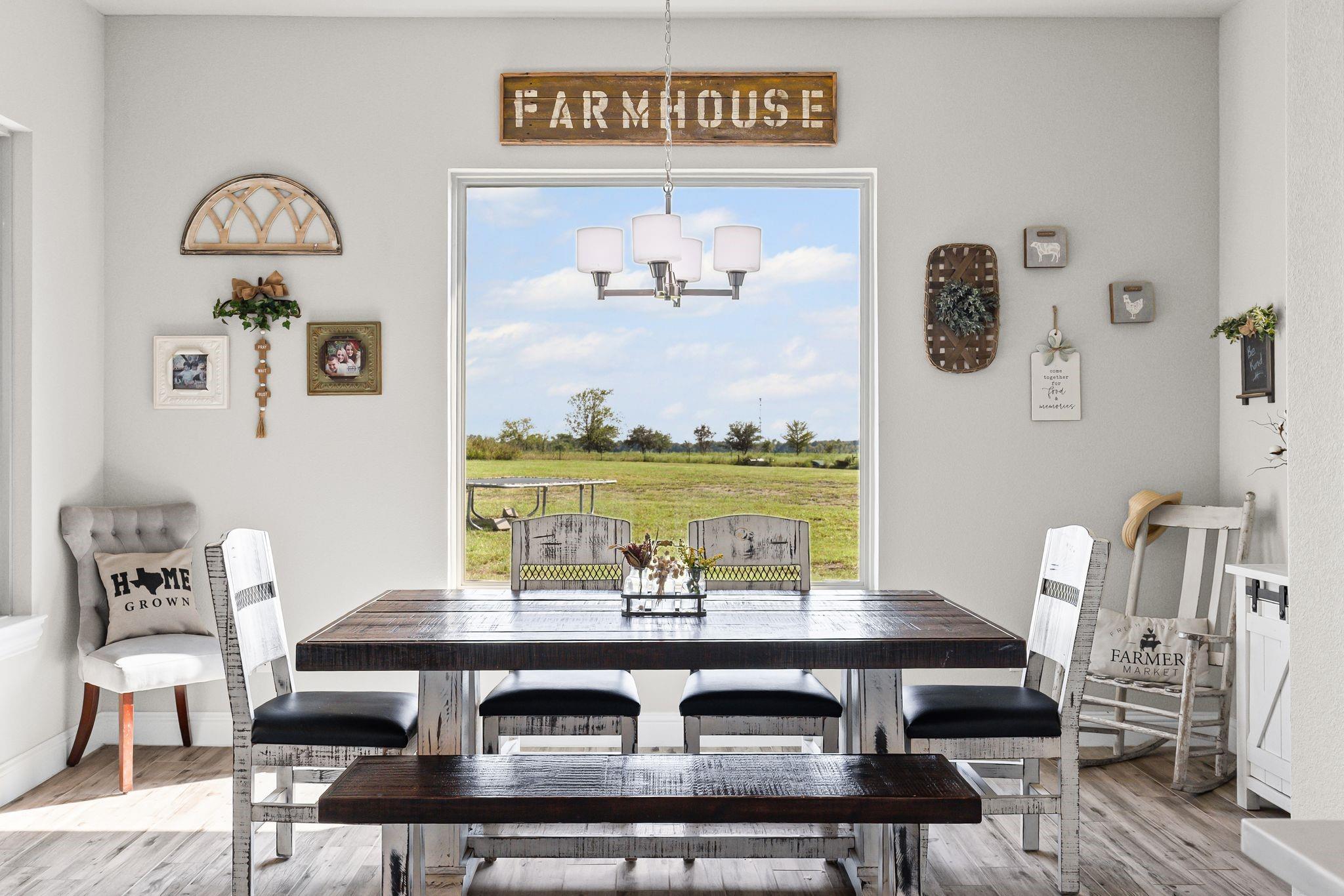 Leonard, Texas, 75452, United States, 4 Bedrooms Bedrooms, ,3 BathroomsBathrooms,Residential,For Sale,1980079