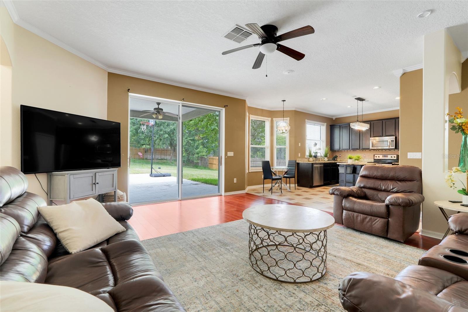 APOPKA, Florida, 32712, United States, 4 Bedrooms Bedrooms, ,3 BathroomsBathrooms,Residential,For Sale,1840871