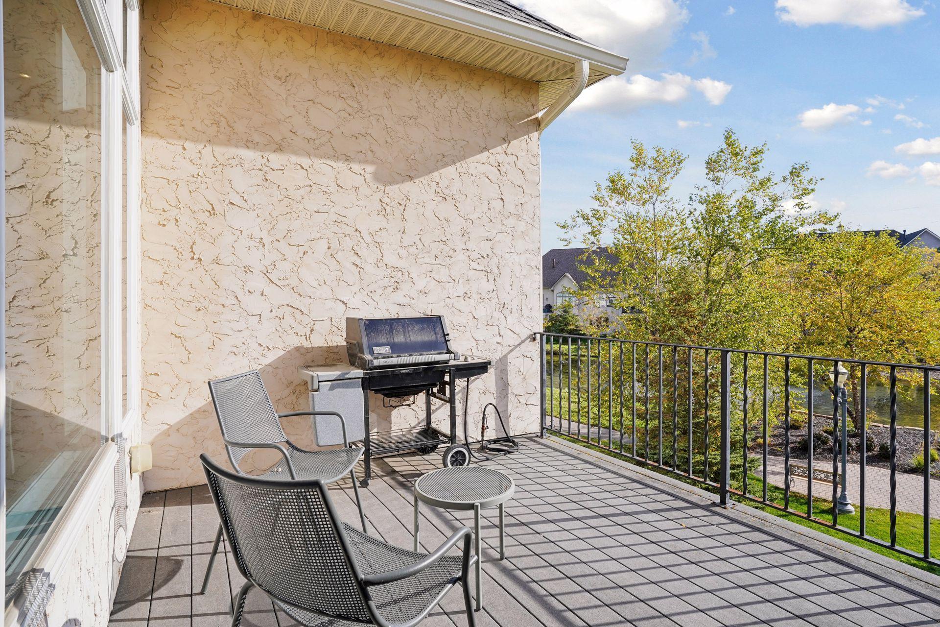 Lilydale, Minnesota, 55118, United States, 3 Bedrooms Bedrooms, ,3 BathroomsBathrooms,Residential,For Sale,1989452