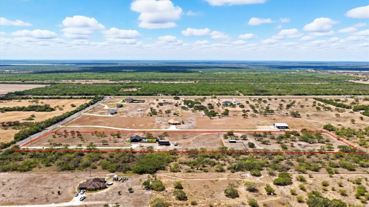 Alice, Texas, 78332, United States, 3 Bedrooms Bedrooms, ,2 BathroomsBathrooms,Residential,For Sale,1995593