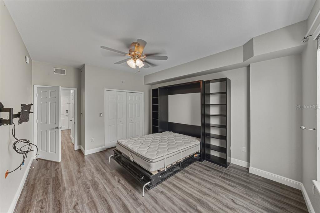 Tampa, Florida, 33602, United States, 2 Bedrooms Bedrooms, ,2 BathroomsBathrooms,Residential,For Sale,2002253