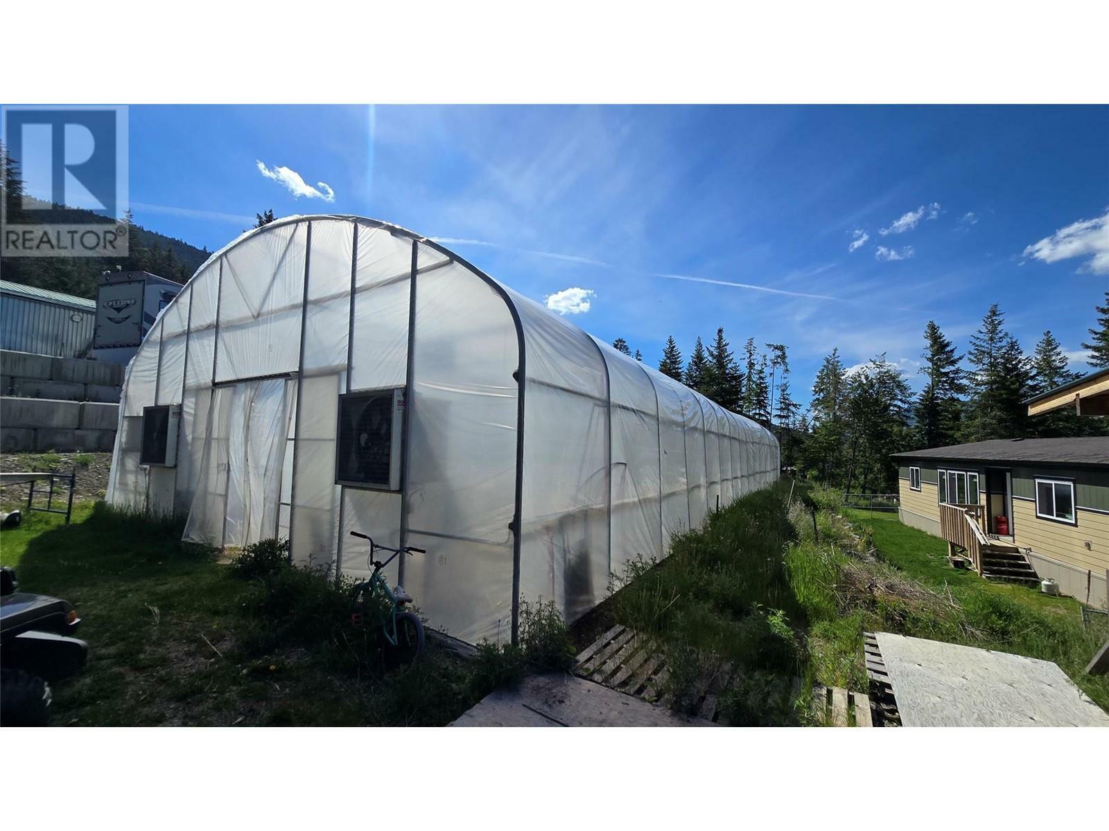 BARRIERE, British Columbia, V0E 2E0, CA, 4 Bedrooms Bedrooms, ,2 BathroomsBathrooms,Residential,For Sale,1838134