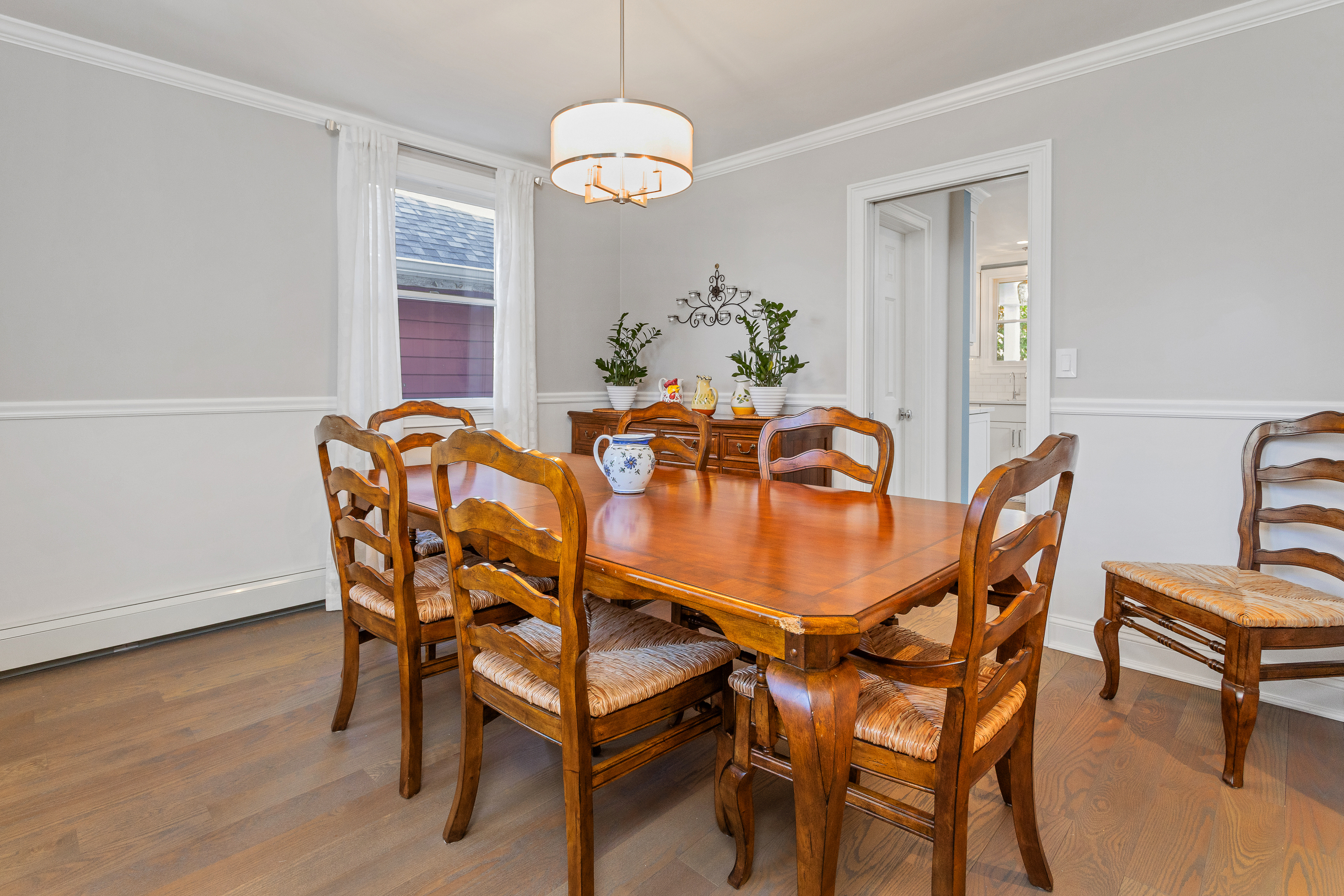 Stamford, Connecticut, 06905, United States, 2 Bedrooms Bedrooms, ,3 BathroomsBathrooms,Residential,For Sale,1987765