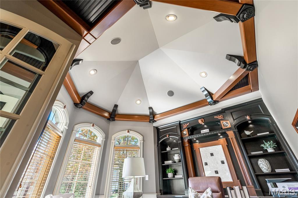 St Charles, Missouri, 63304, United States, 4 Bedrooms Bedrooms, ,6 BathroomsBathrooms,Residential,For Sale,1992889