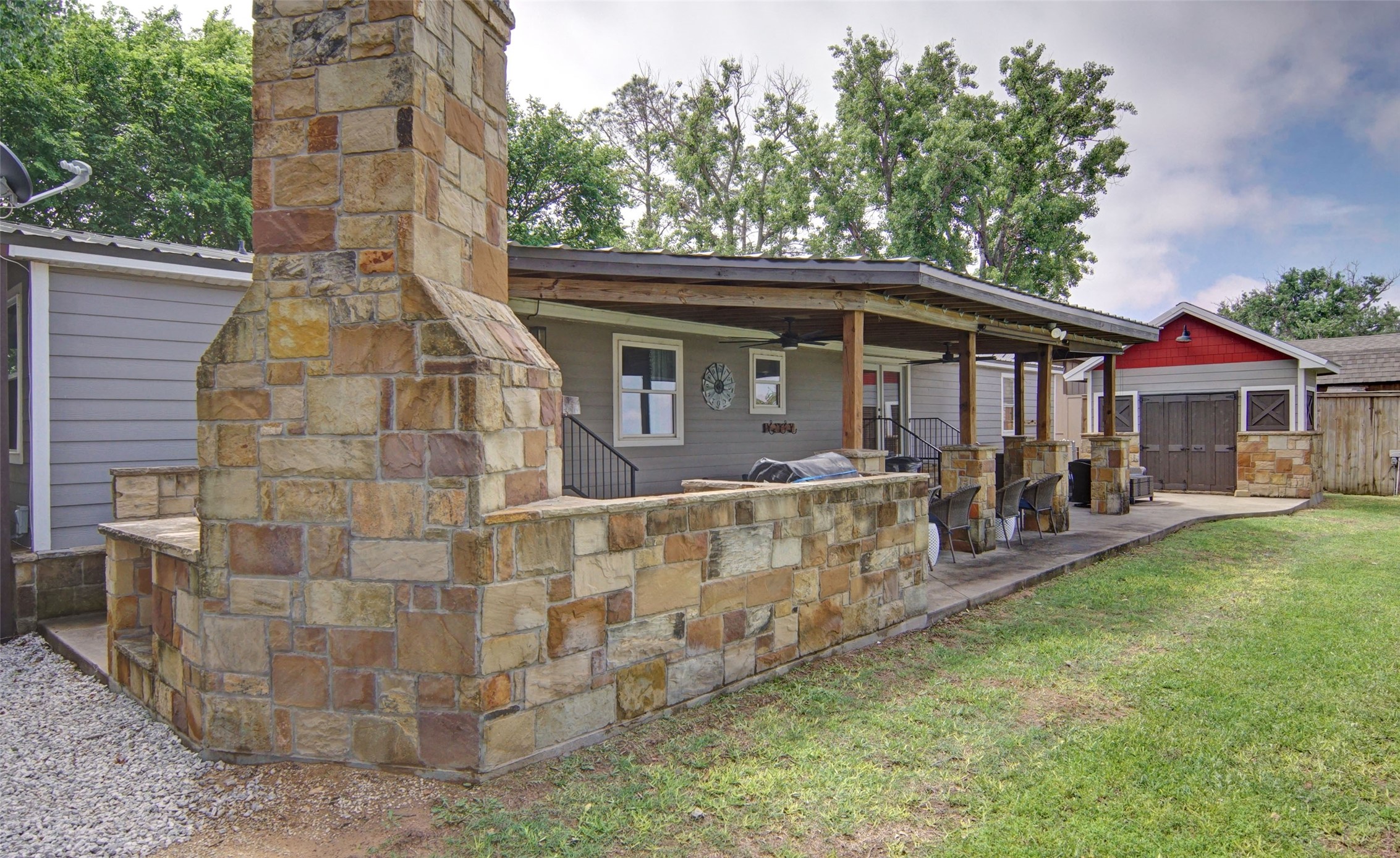 Possum Kingdom Lake, Texas, 76449, United States, 3 Bedrooms Bedrooms, ,2 BathroomsBathrooms,Residential,For Sale,1794125