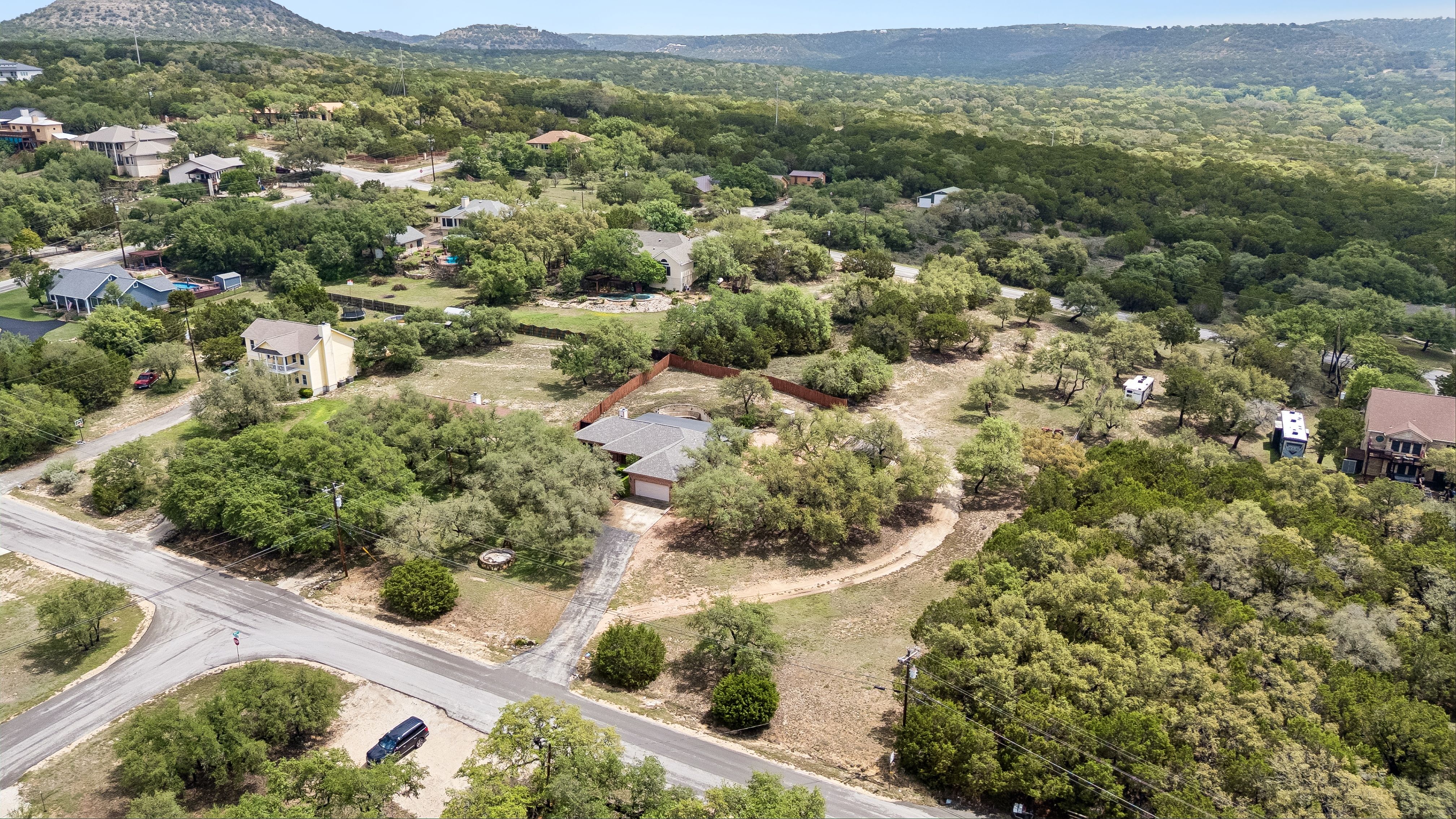  Privacy Meets Proximity - 物件實景