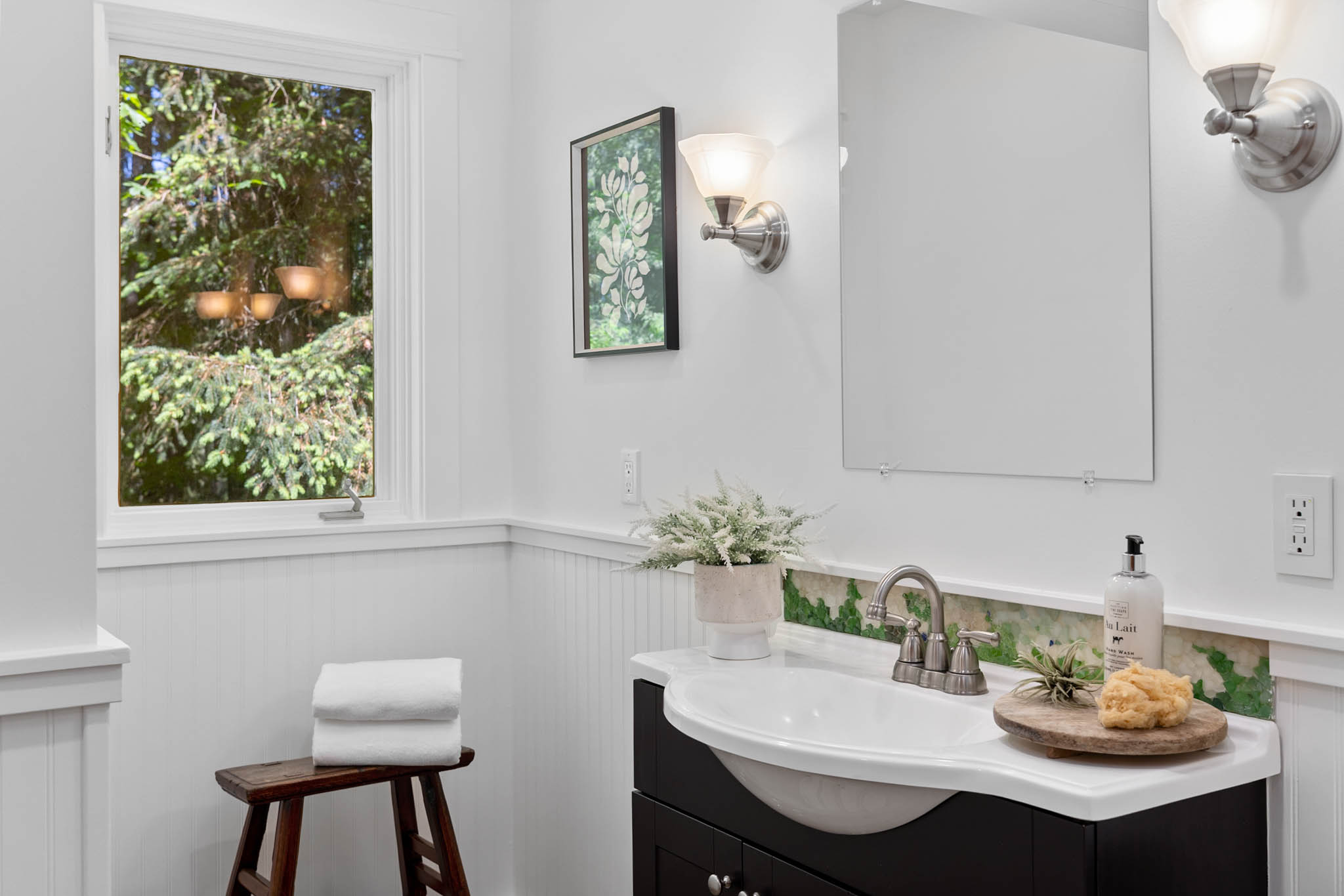  7026 Island Center RD NE, Bainbridge Island, WA 98110 - 物件實景