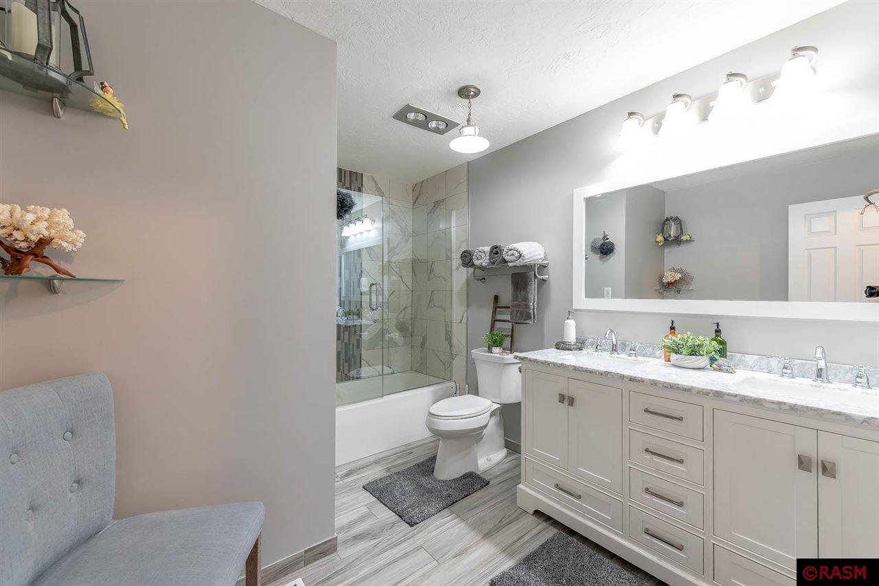 Mankato, Minnesota, 56001, United States, 5 Bedrooms Bedrooms, ,1 BathroomBathrooms,Residential,For Sale,1914135