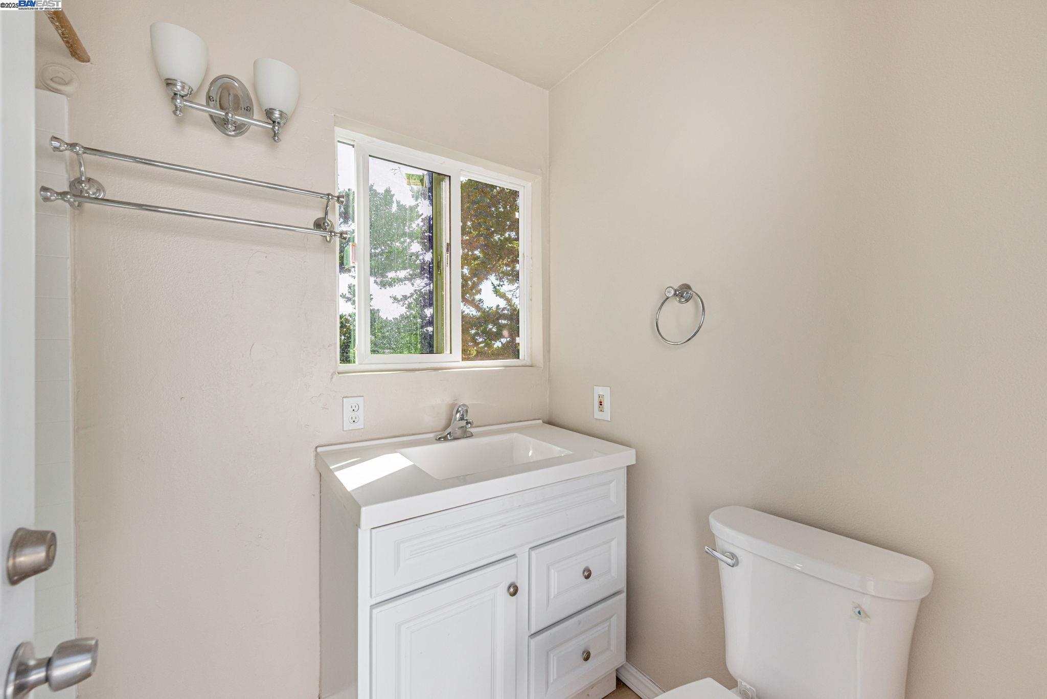San Jose, California, 95127, United States, 4 Bedrooms Bedrooms, ,4 BathroomsBathrooms,Residential,For Sale,1903794