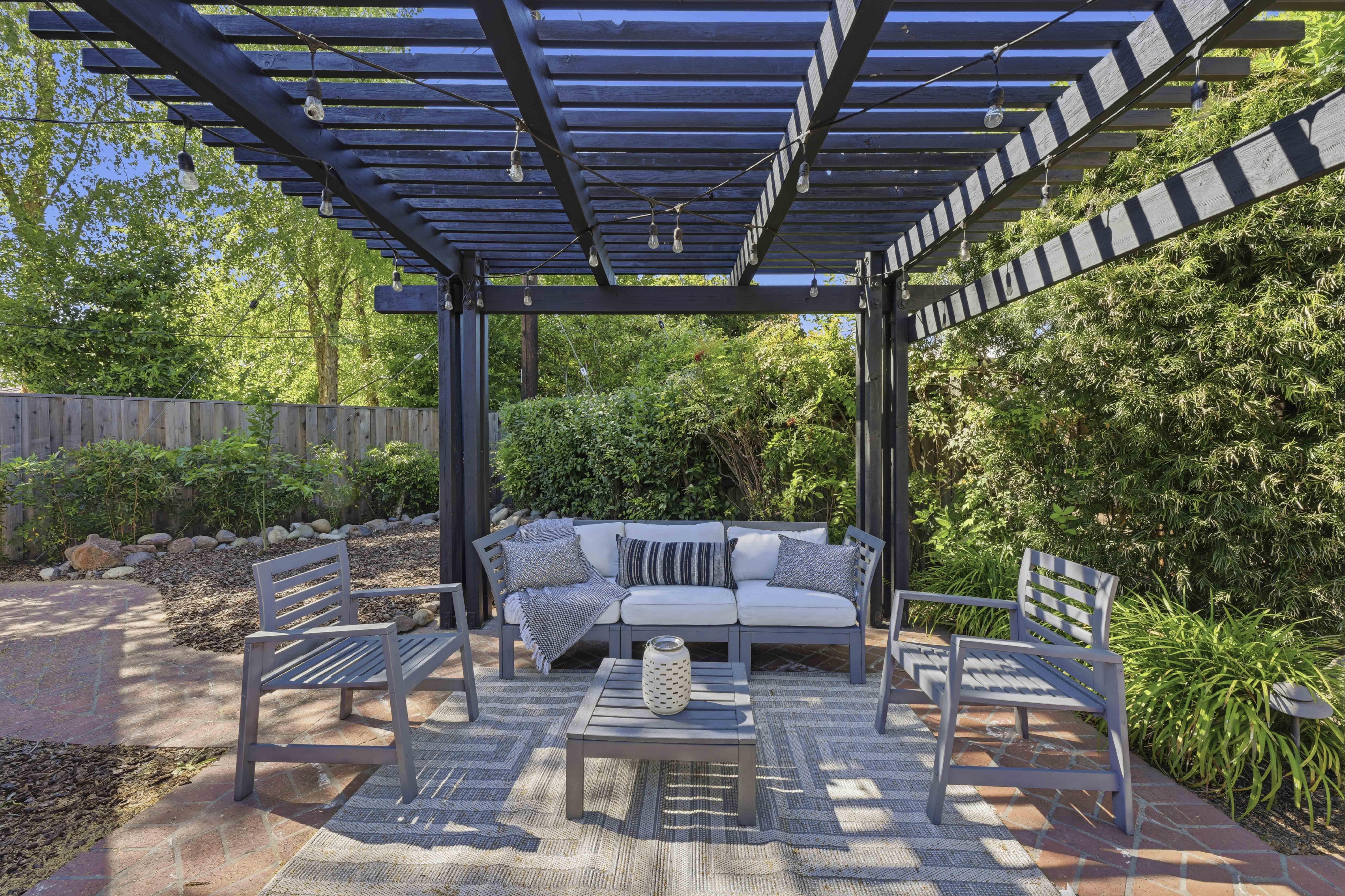  2929 Latham Drive, Sacramento, CA 95864 - 物件實景