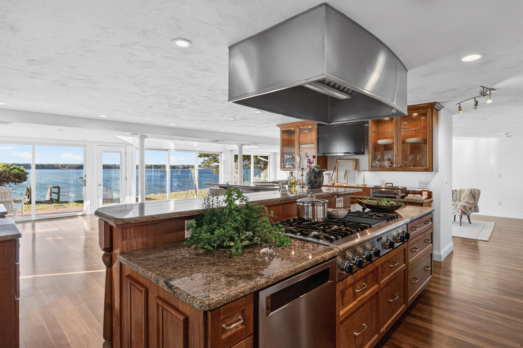  15 Seconsett Point Road - 物件實景