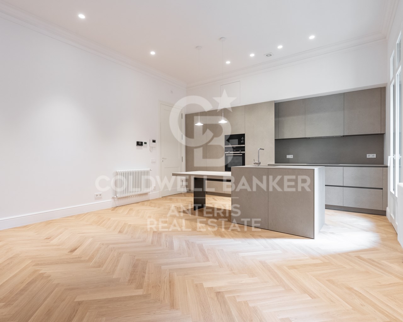 Barcelona, Barcelona, Ciutat Vella, El G?tic Barce, Barcelona, Catalonia, ES, 1 Bedroom Bedrooms, ,1 BathroomBathrooms,Residential,For Sale,Barcelona, Barcelona, Ciutat Vella, El G?tic Barce,1448570