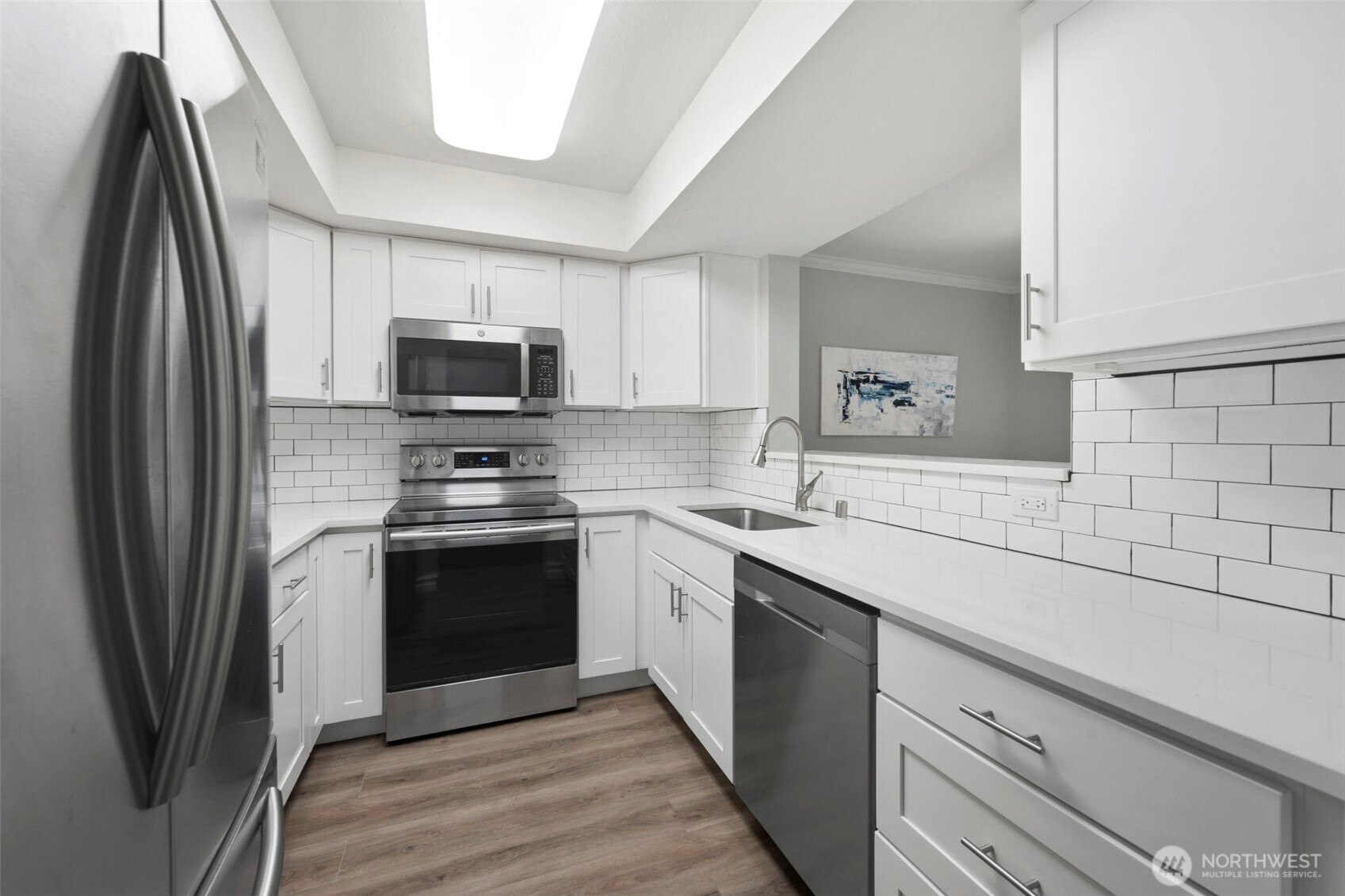 Kirkland, Washington, 98034, United States, 2 Bedrooms Bedrooms, ,1 BathroomBathrooms,Residential,For Sale,1906661