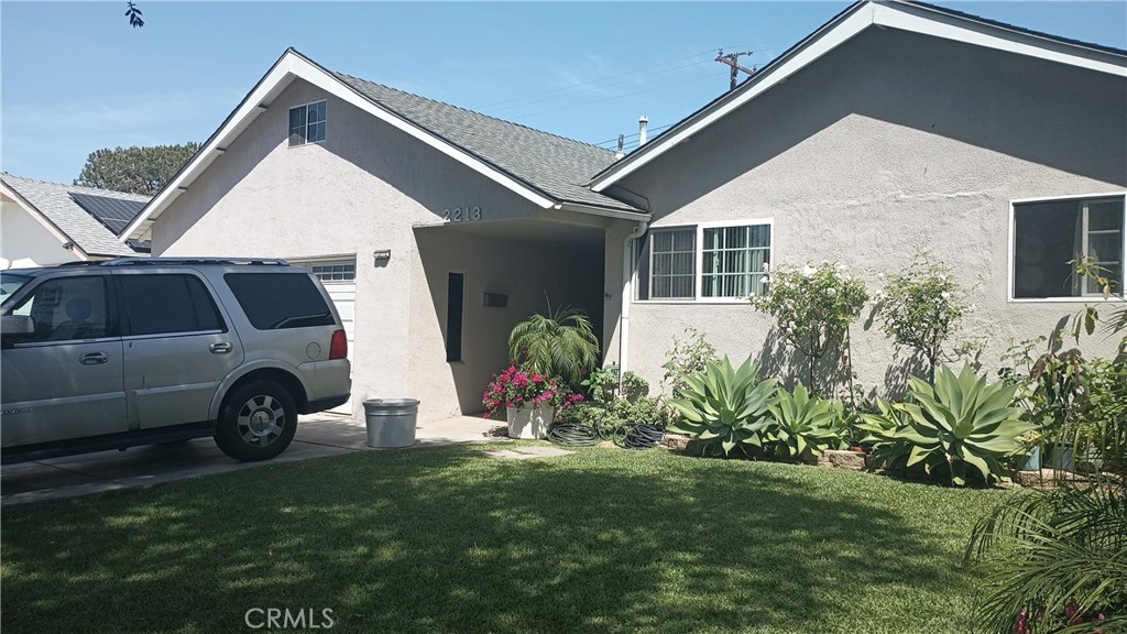 Santa Ana, California, 92704, United States, 5 Bedrooms Bedrooms, ,2 BathroomsBathrooms,Residential,For Sale,2038969