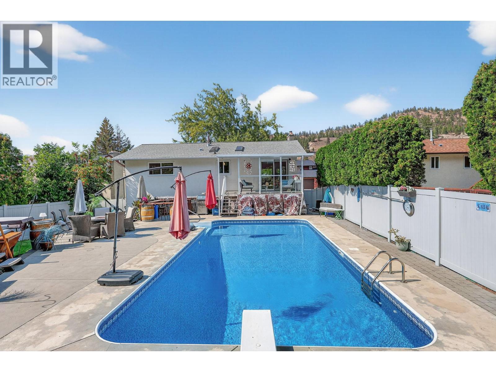 PENTICTON, British Columbia, V2A 7E7, CA, 4 Bedrooms Bedrooms, ,3 BathroomsBathrooms,Residential,For Sale,1947241