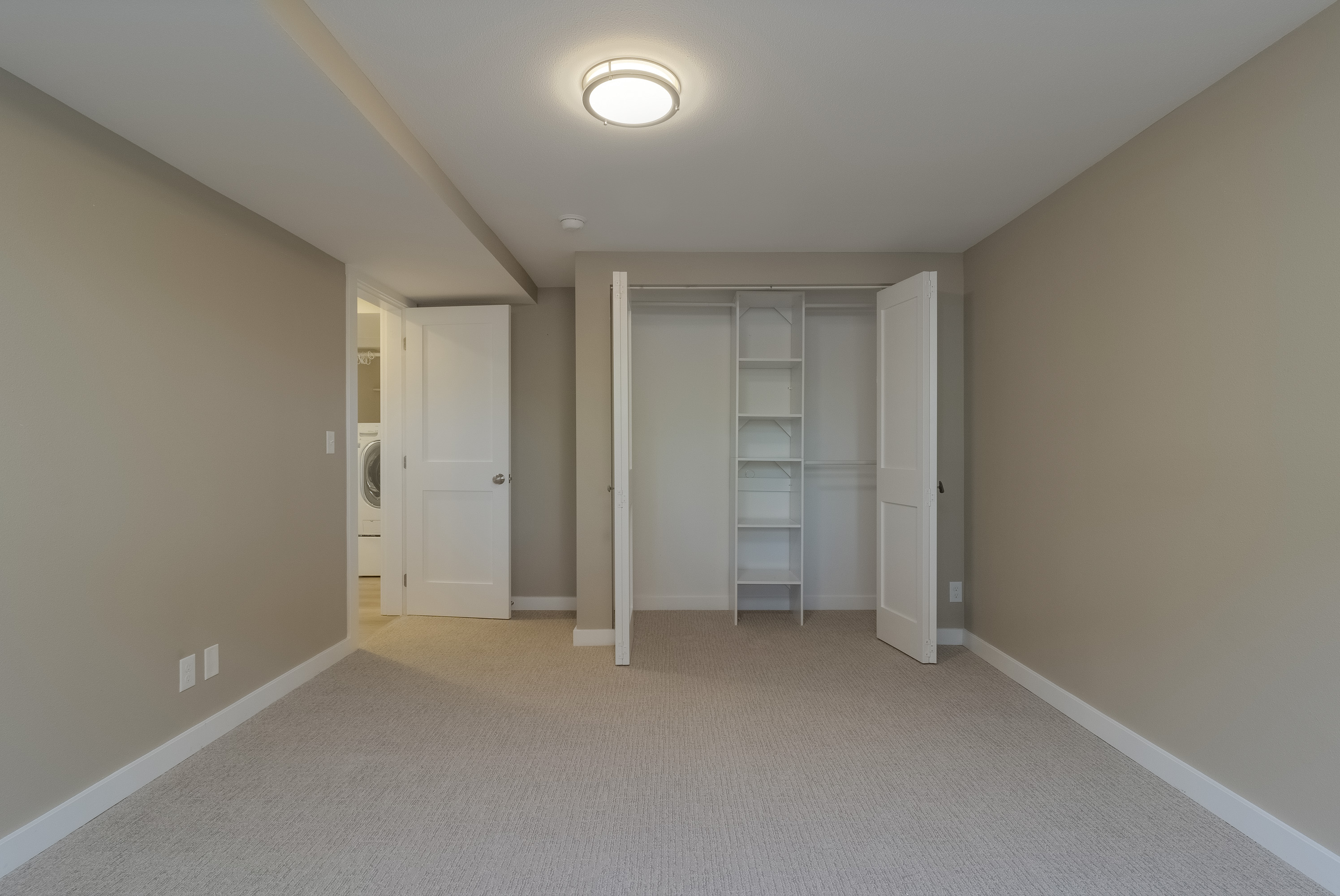  364 Catherine St Unit F-11 - 物件實景