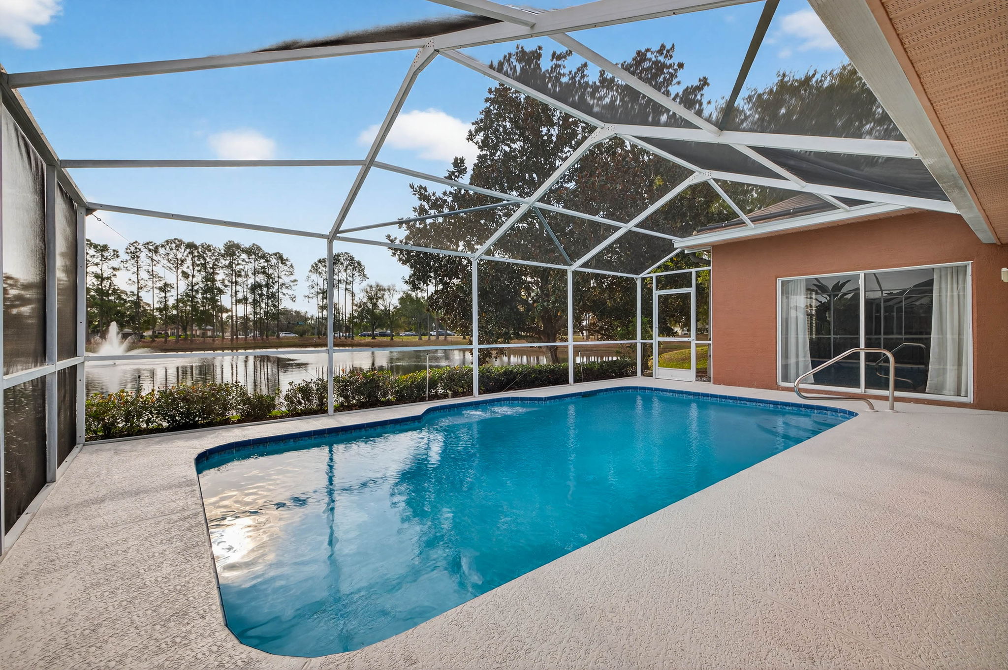 Lutz, Florida, 33549, United States, 4 Bedrooms Bedrooms, ,3 BathroomsBathrooms,Residential,For Sale,2010768