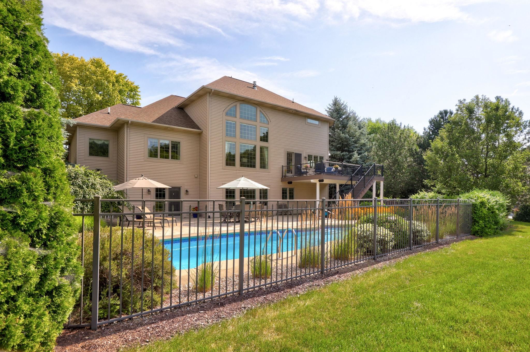 Frankenmuth, Michigan, 48734, United States, 5 Bedrooms Bedrooms, ,5 BathroomsBathrooms,Residential,For Sale,1989932