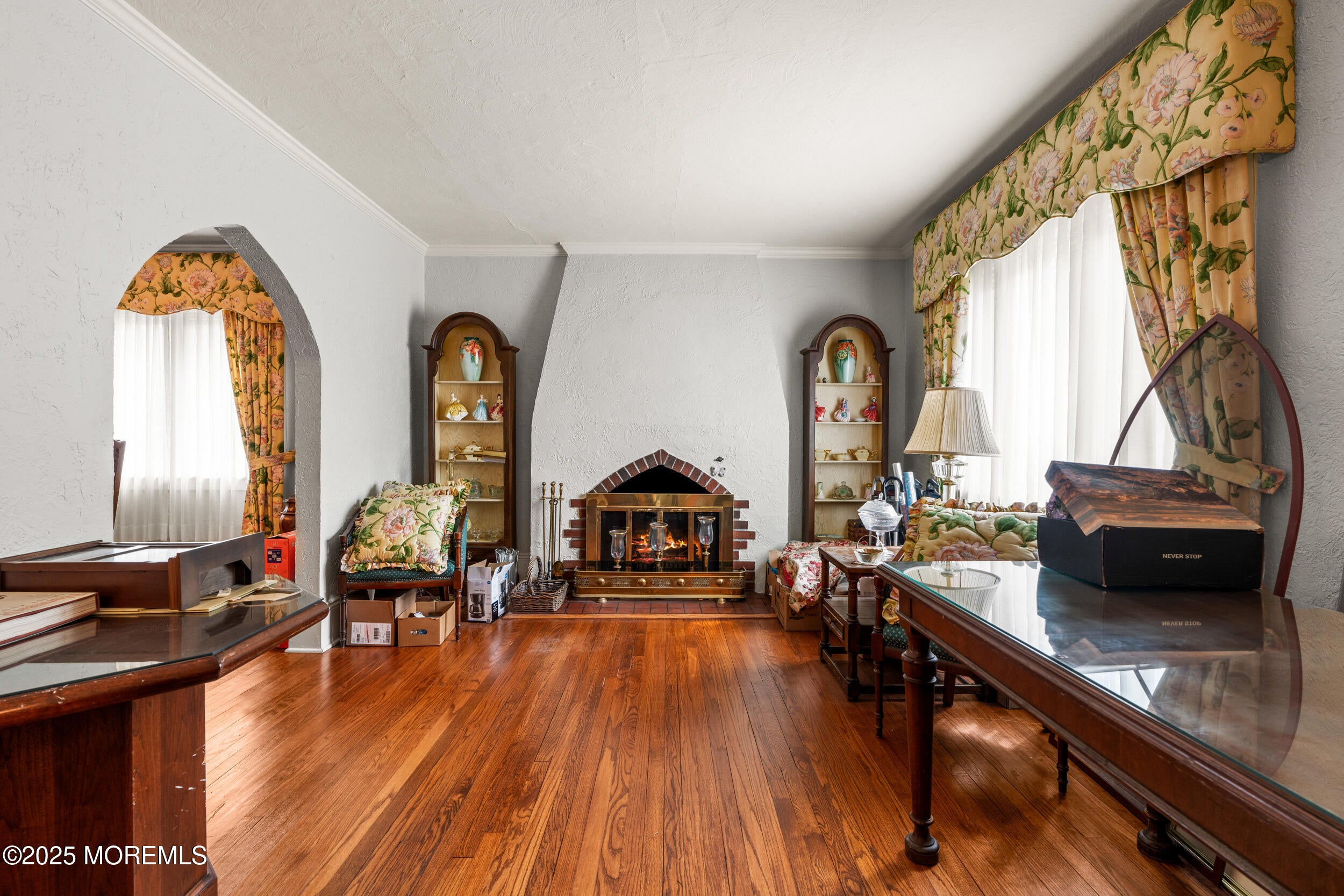 Allenhurst, New Jersey, 07711, United States, 6 Bedrooms Bedrooms, ,4 BathroomsBathrooms,Residential,For Sale,1977688