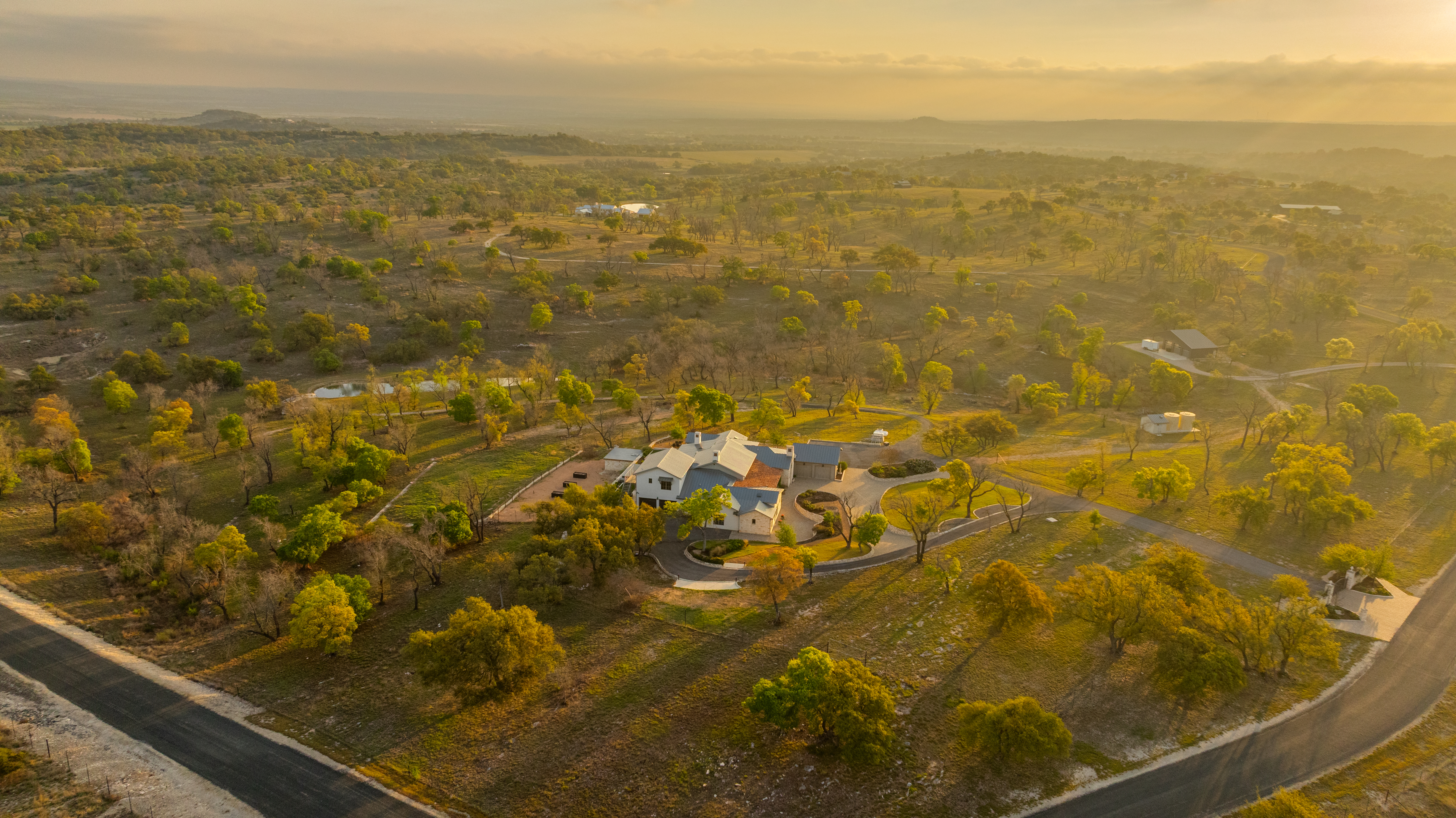  French Country Elegance in the Texas Hill Country - 物件實景