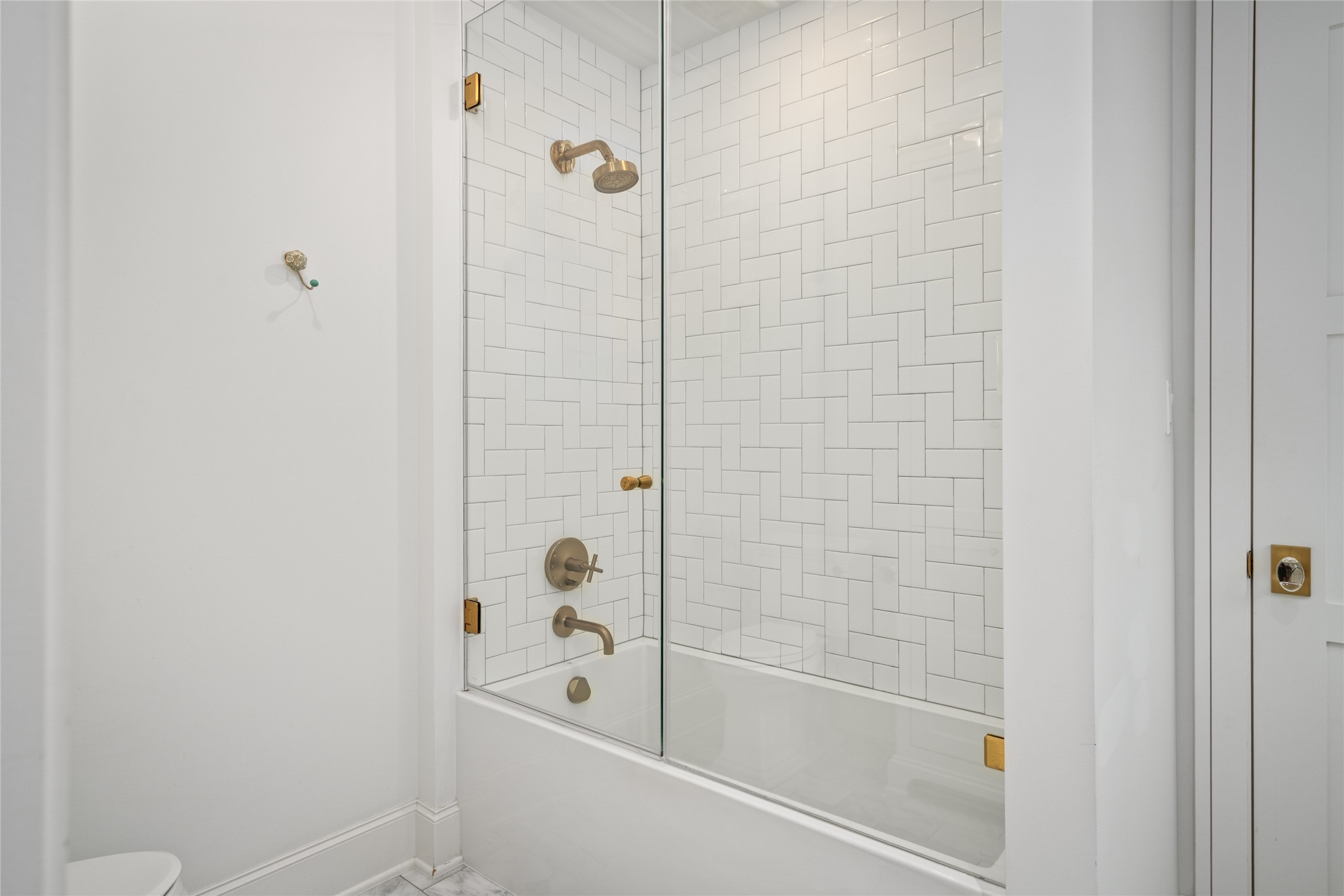  4107 Grennoch Lane - 物件實景