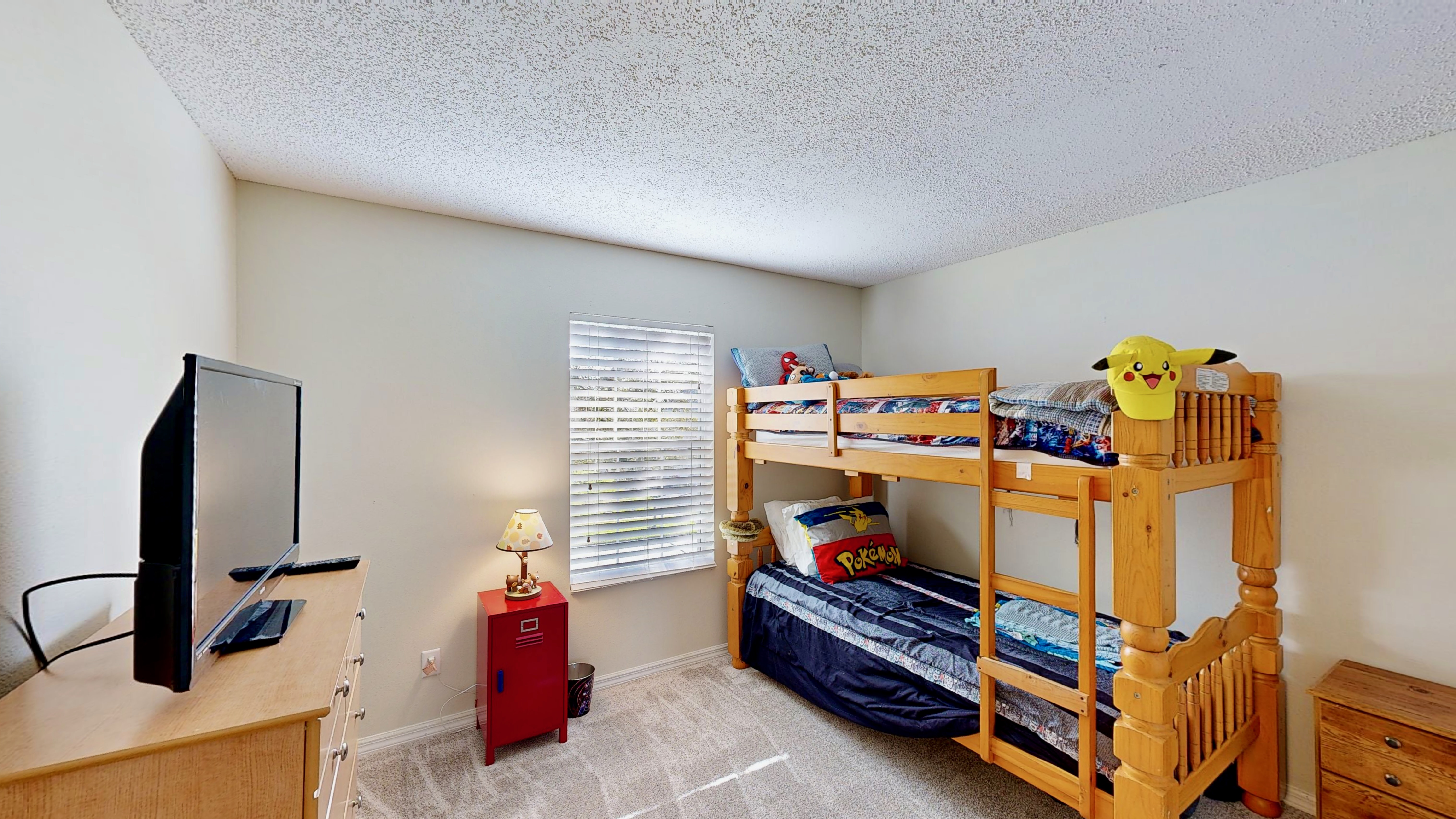 KISSIMMEE, Florida, 34747, United States, 7 Bedrooms Bedrooms, ,6 BathroomsBathrooms,Residential,For Sale,1878107