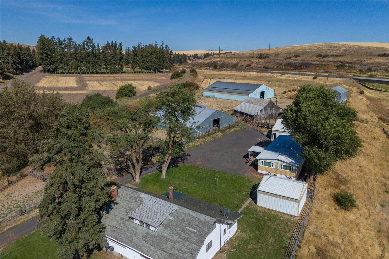 Rosalia, Washington, 99170, United States, 3 Bedrooms Bedrooms, ,2 BathroomsBathrooms,Residential,For Sale,1943009