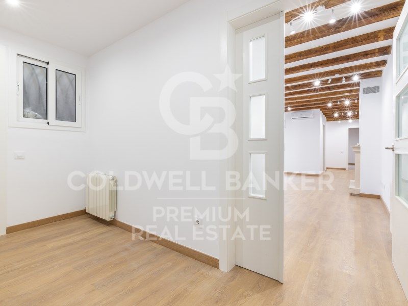 Barcelona Capital, Catalonia, ES, 4 Bedrooms Bedrooms, ,2 BathroomsBathrooms,Residential,For Sale,1752562