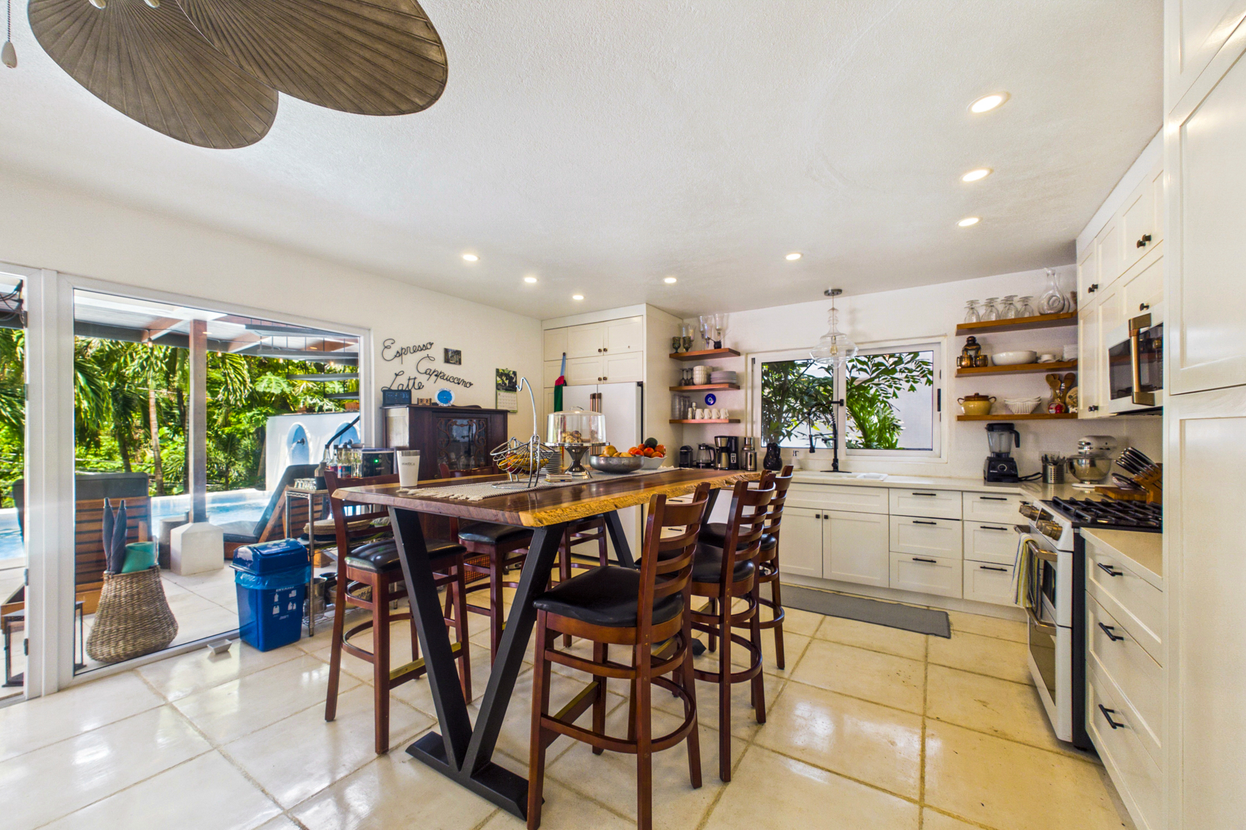  5 Star Bed & Breakfast in the Heart of Guiones - 物件實景