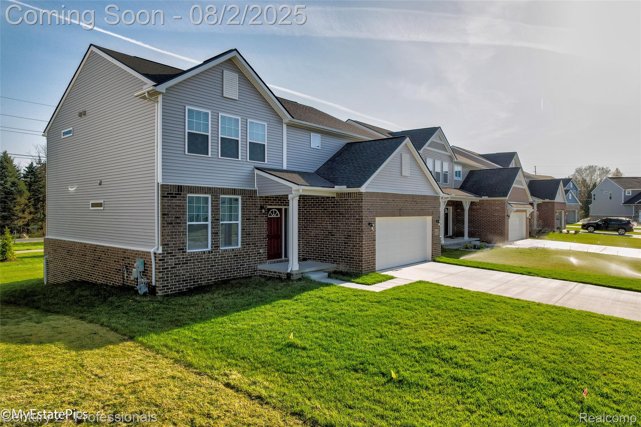 SouthLyon, Michigan, 48178, United States, 4 Bedrooms Bedrooms, ,3 BathroomsBathrooms,Residential,For Sale,1904843