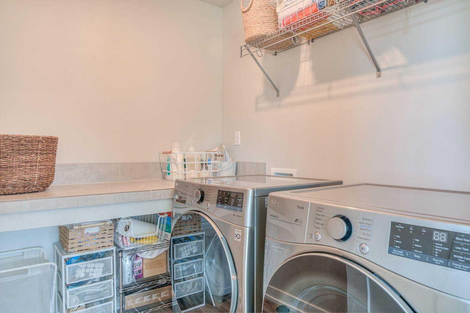 Bend, Oregon, 97702, United States, 3 Bedrooms Bedrooms, ,3 BathroomsBathrooms,Residential,For Sale,1977775