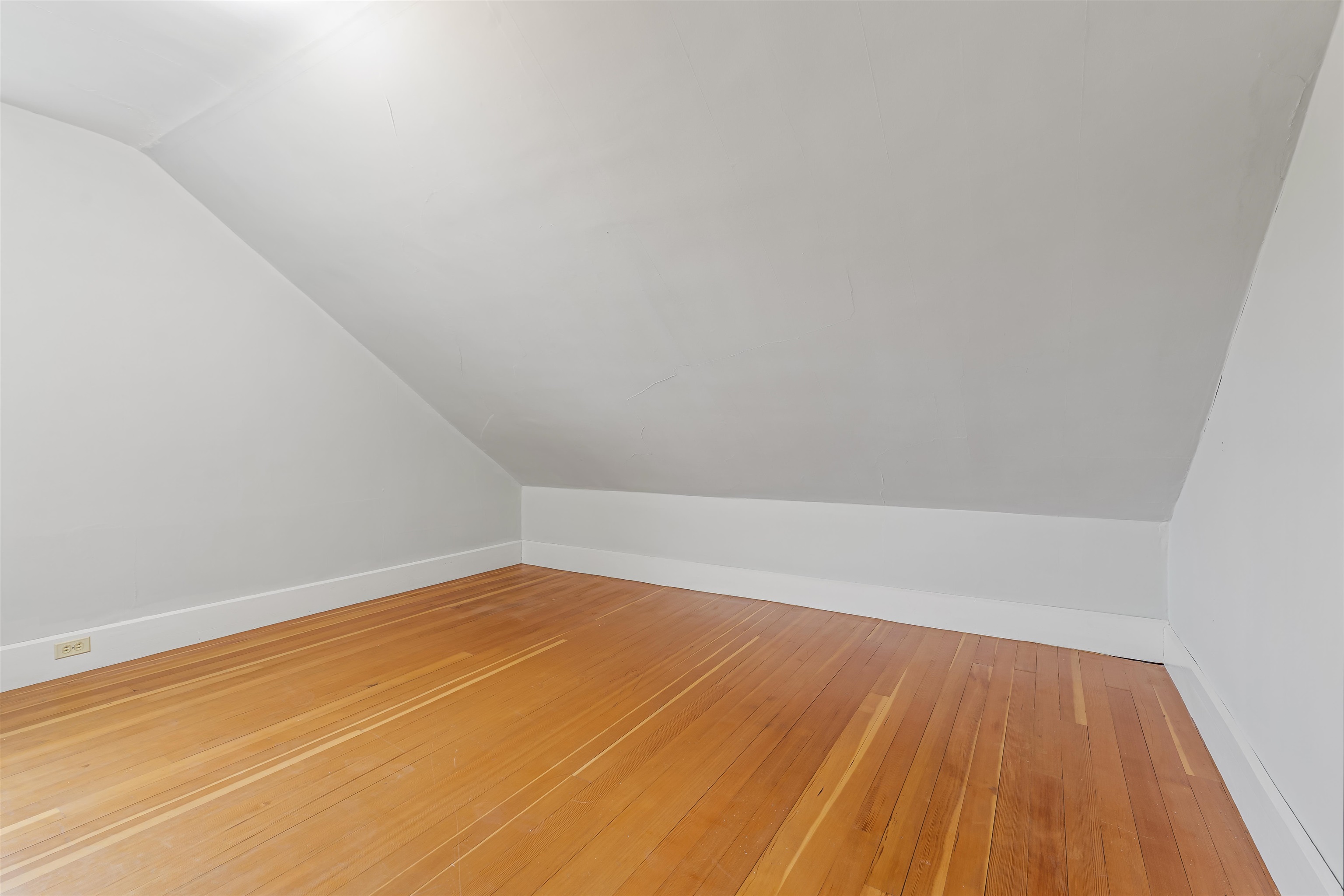 Limerick, Maine, 04048, United States, 4 Bedrooms Bedrooms, ,2 BathroomsBathrooms,Residential,For Sale,1983800