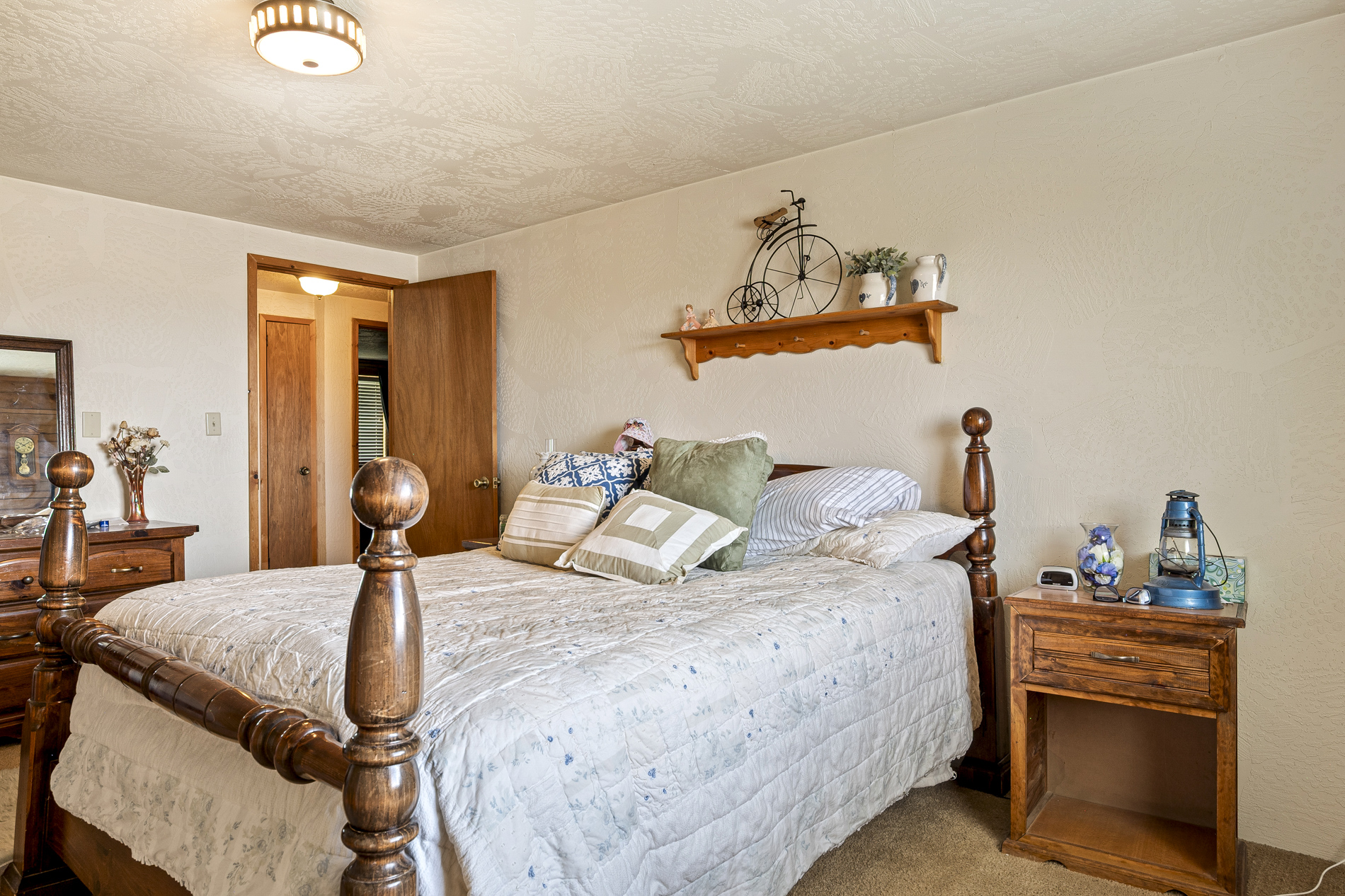 Cedar City, Utah, 84721, United States, 4 Bedrooms Bedrooms, ,2 BathroomsBathrooms,Residential,For Sale,1979997