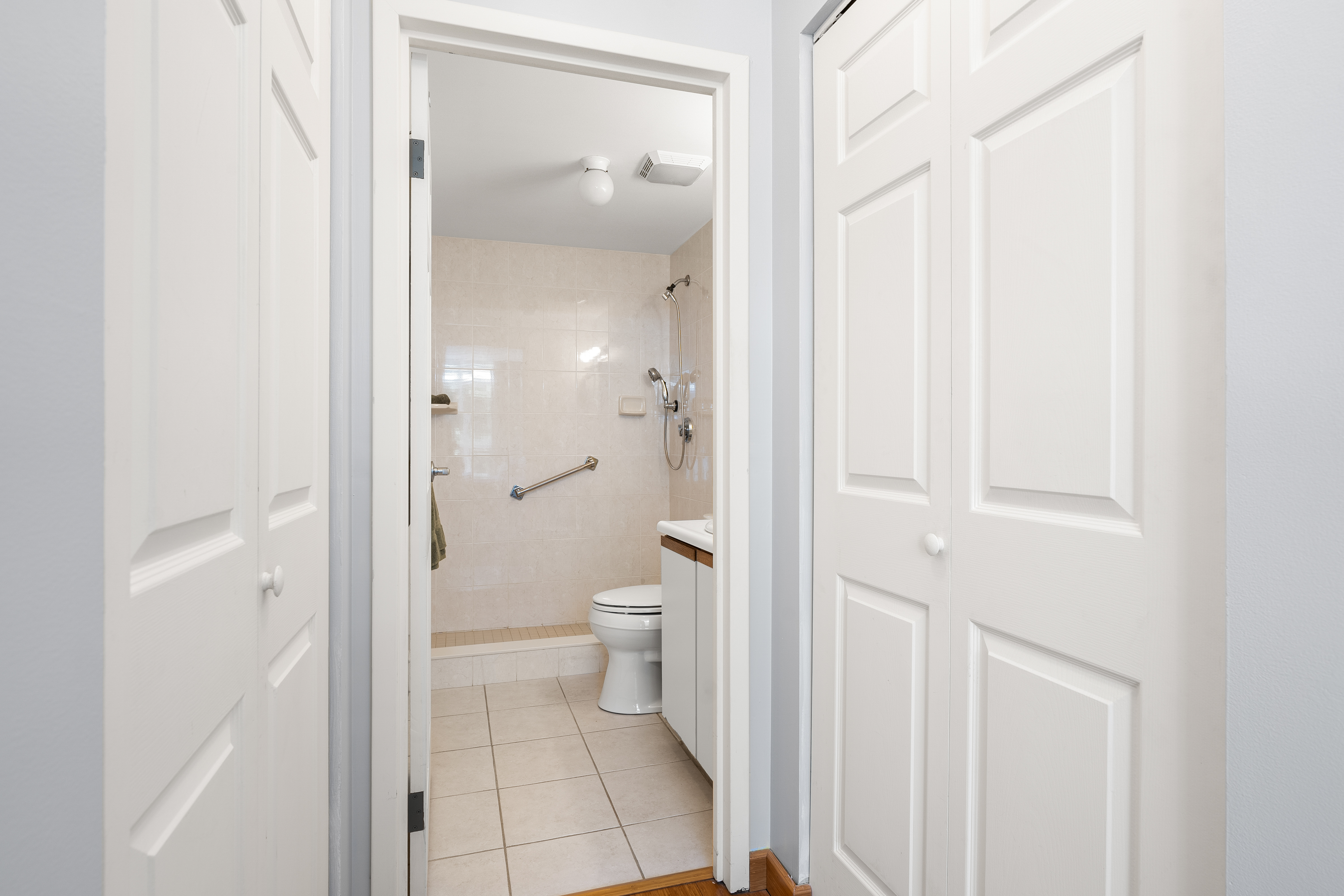  1 Watermill Place, Unit 516, Arlington, MA, 02476 - 物件實景