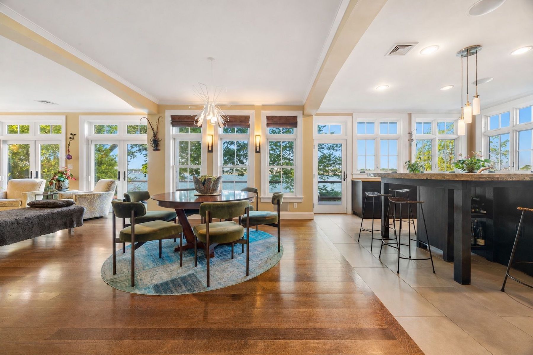  358 Rock Island Rd, Quincy, MA, 02169 - 物件實景