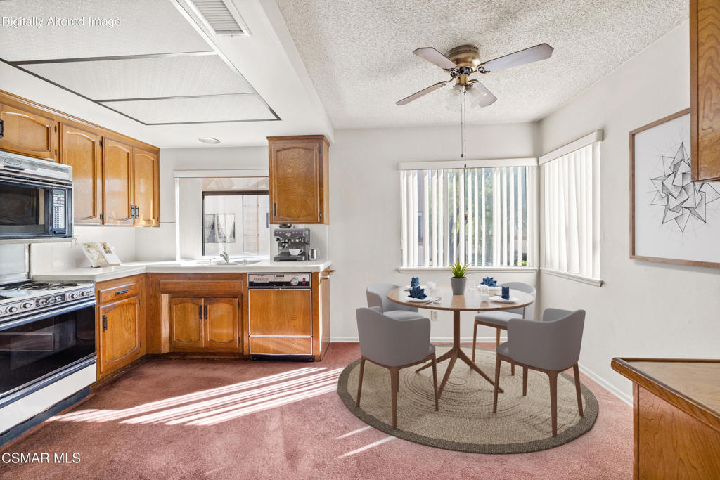 Calabasas, California, 91302, United States, 3 Bedrooms Bedrooms, ,3 BathroomsBathrooms,Residential,For Sale,1980922