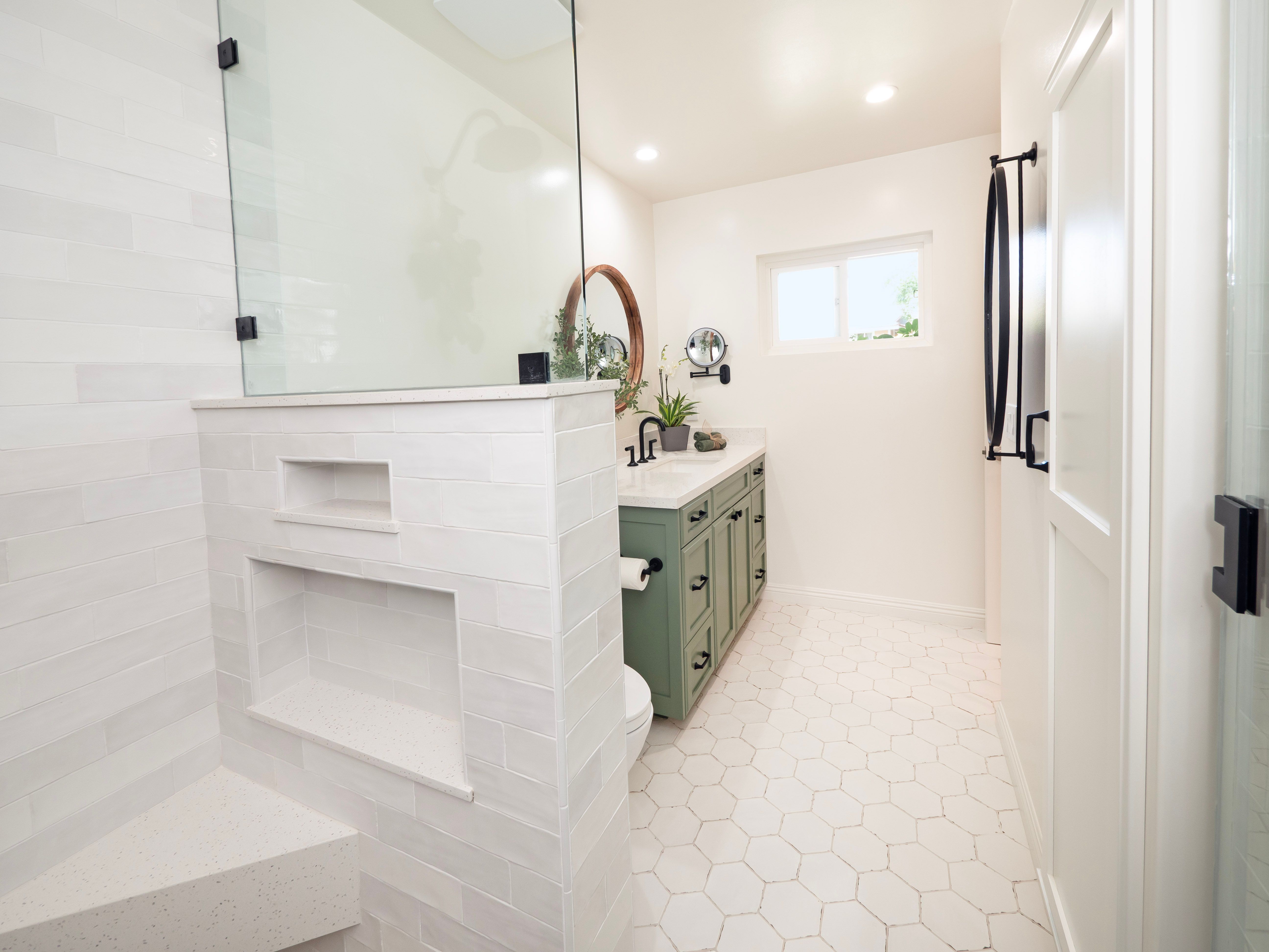  2372 Shadow Hill Drive, Riverside, CA 92506 - 物件實景