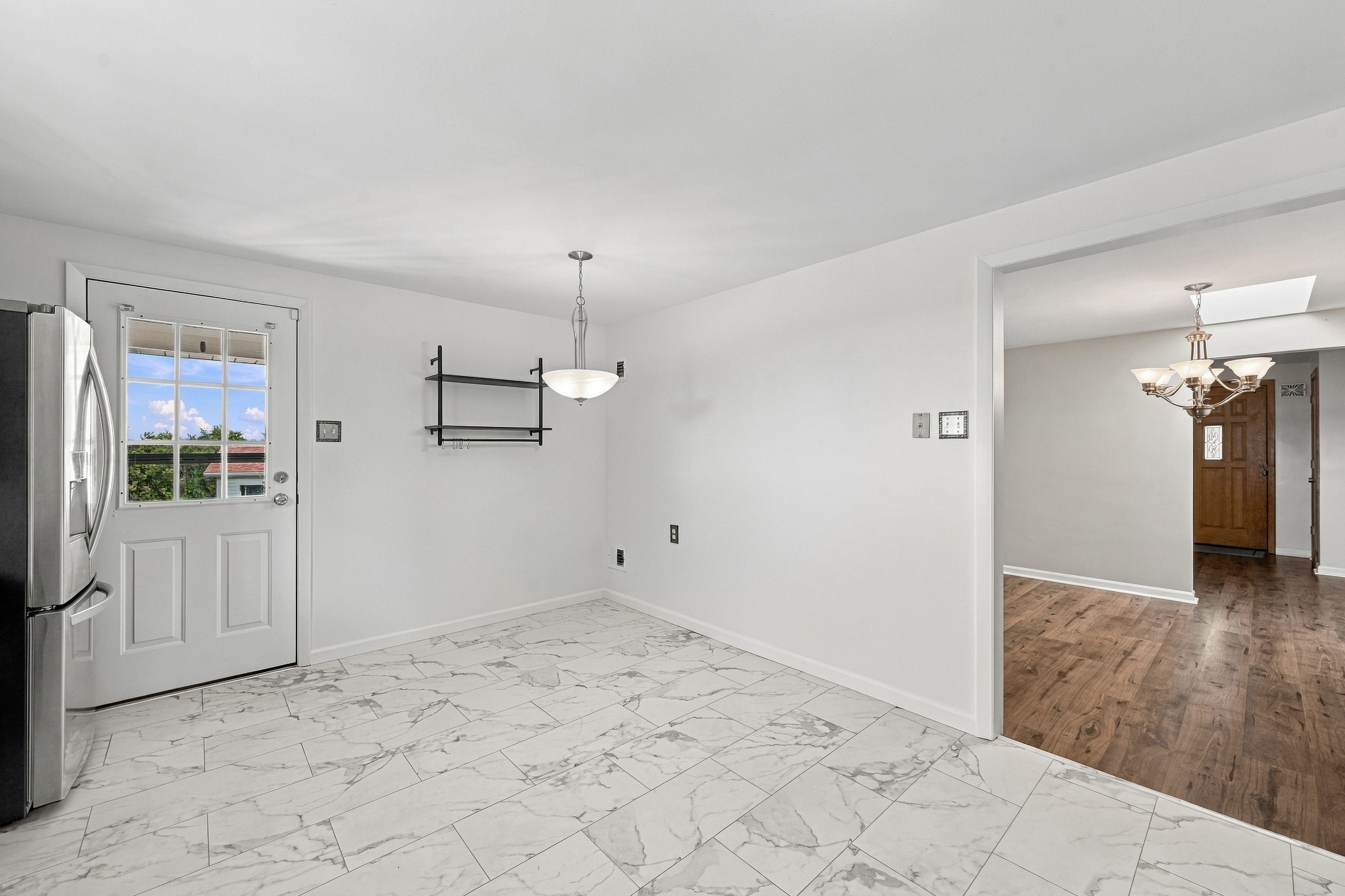  16 South Rolling Hills Avenue, Irwin, PA 15642 - 物件實景