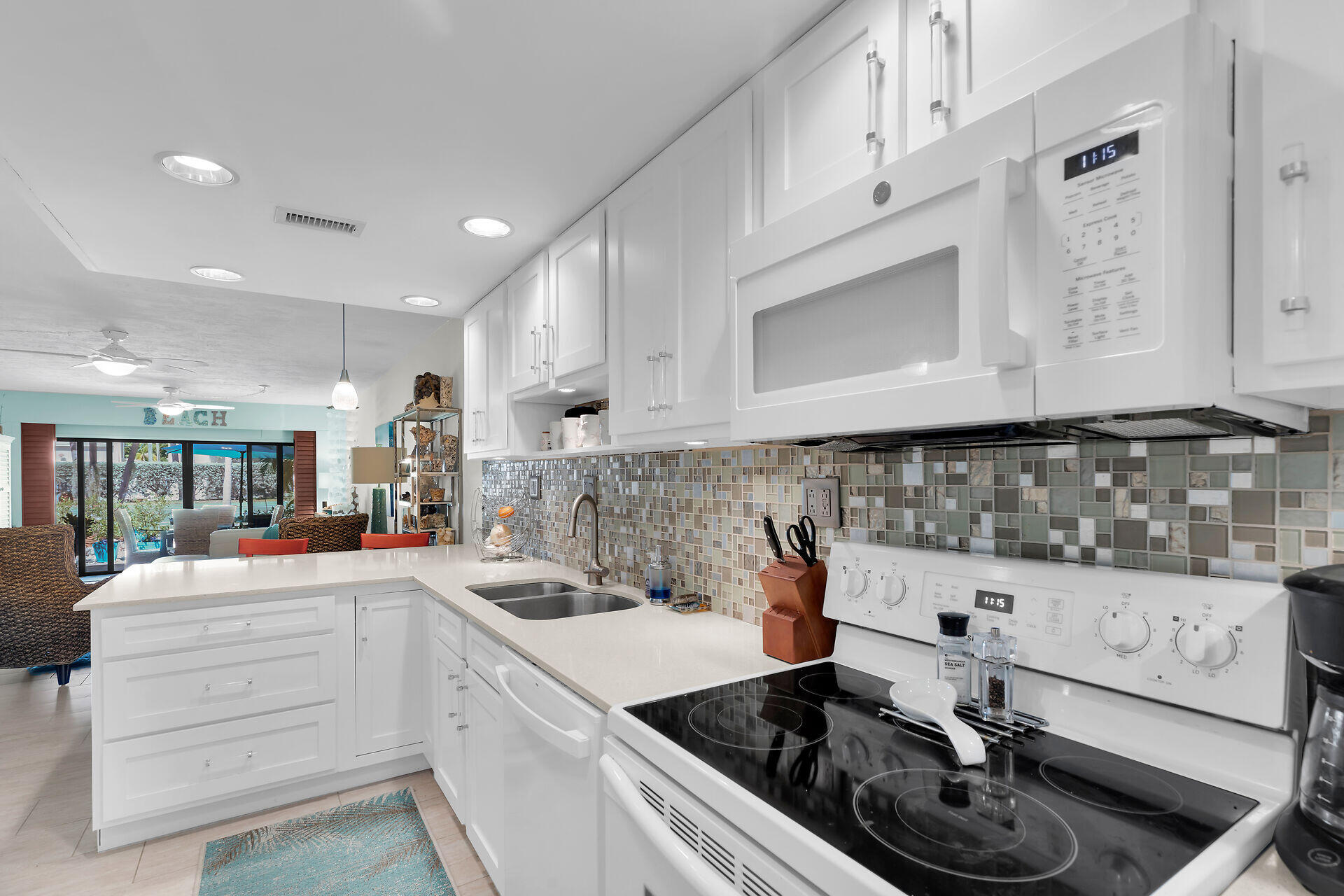 87200 Overseas Highway, S4, ISLAMORADA, Florida, 33036, United States, 3 Bedrooms Bedrooms, ,2 BathroomsBathrooms,Residential,For Sale,87200 Overseas Highway, S4,1554467