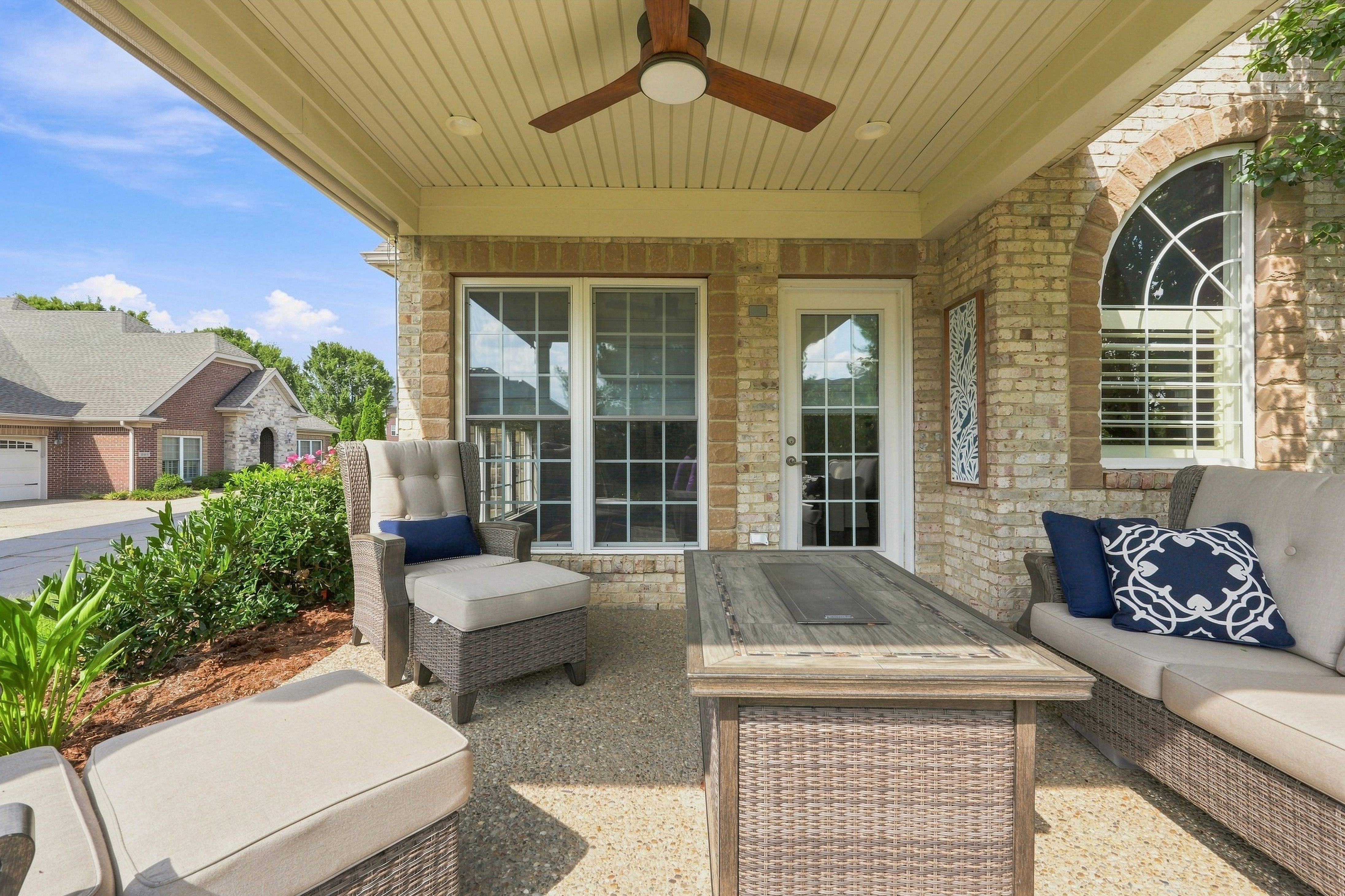  18620 Chadwick Glen Circle, Louisville, KY 40245 - 物件實景