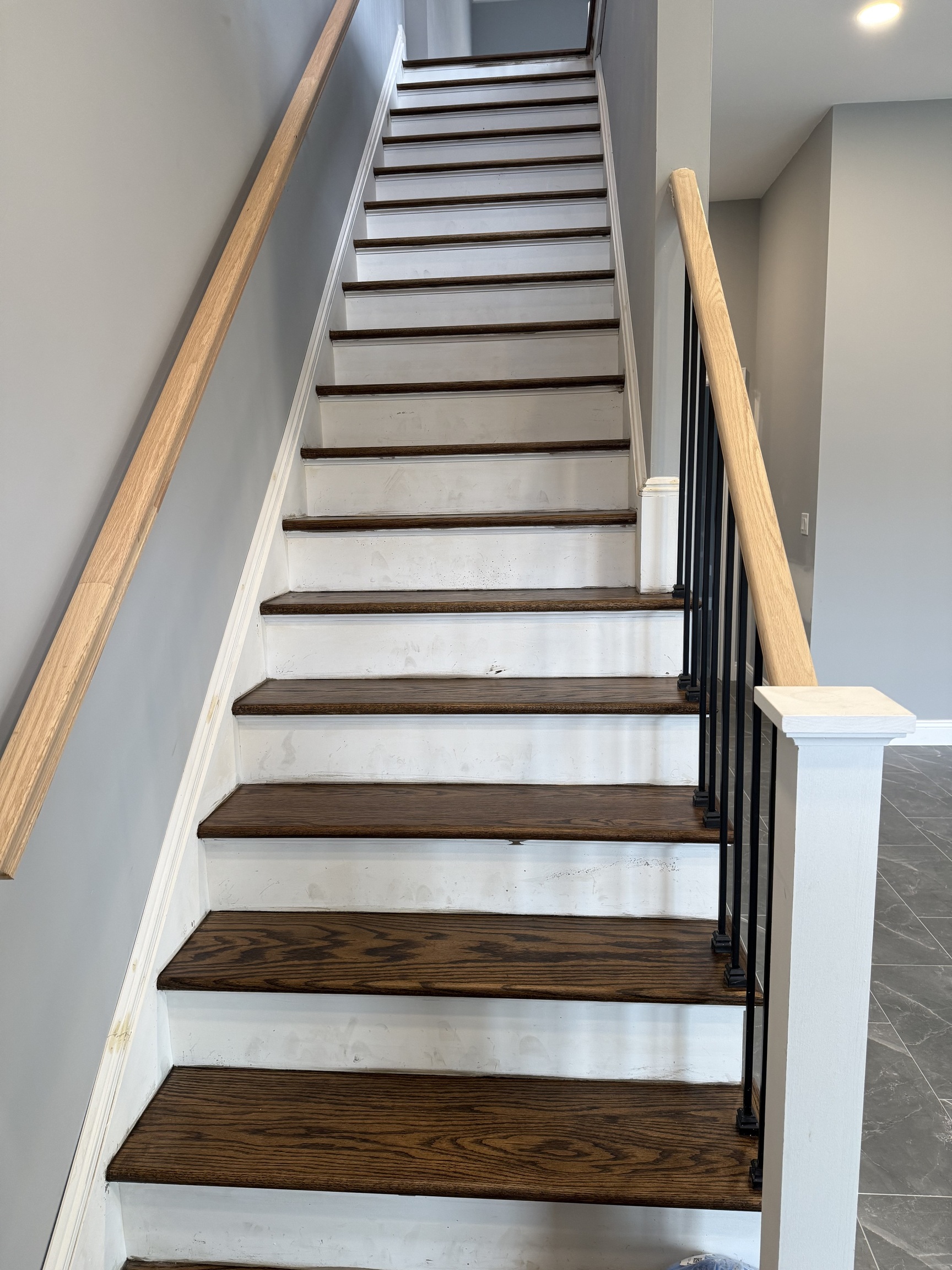 Bridgeport, Connecticut, 06606, United States, 4 Bedrooms Bedrooms, ,3 BathroomsBathrooms,Residential,For Sale,1979234