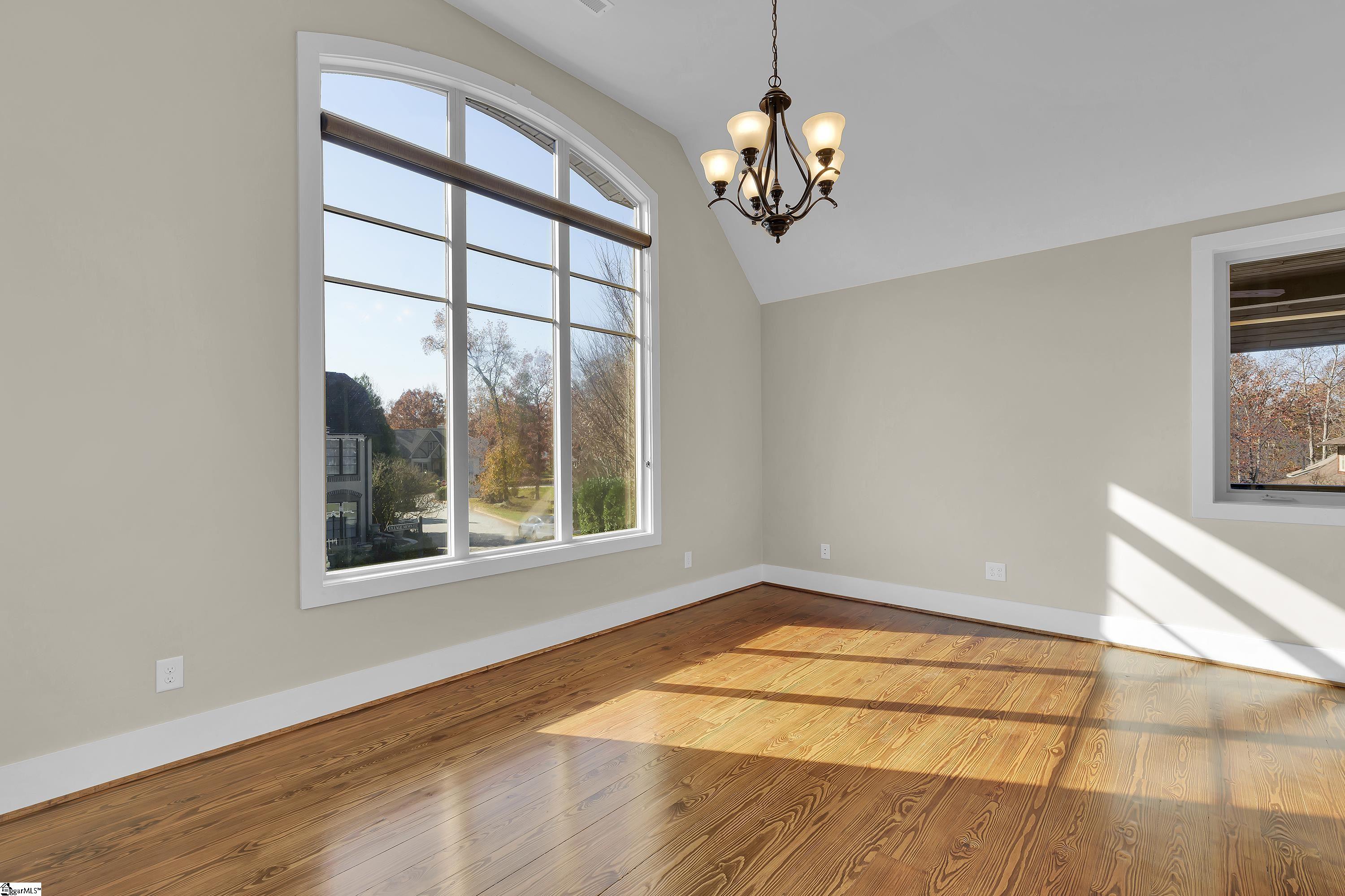 Piedmont, South Carolina, 29673, United States, 4 Bedrooms Bedrooms, ,4 BathroomsBathrooms,Residential,For Sale,2002140