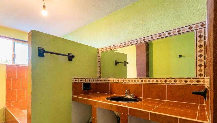 San Miguel de Allende, Guanajuato, 37727, Mexico, 4 Bedrooms Bedrooms, ,2 BathroomsBathrooms,Residential,For Sale,1996086