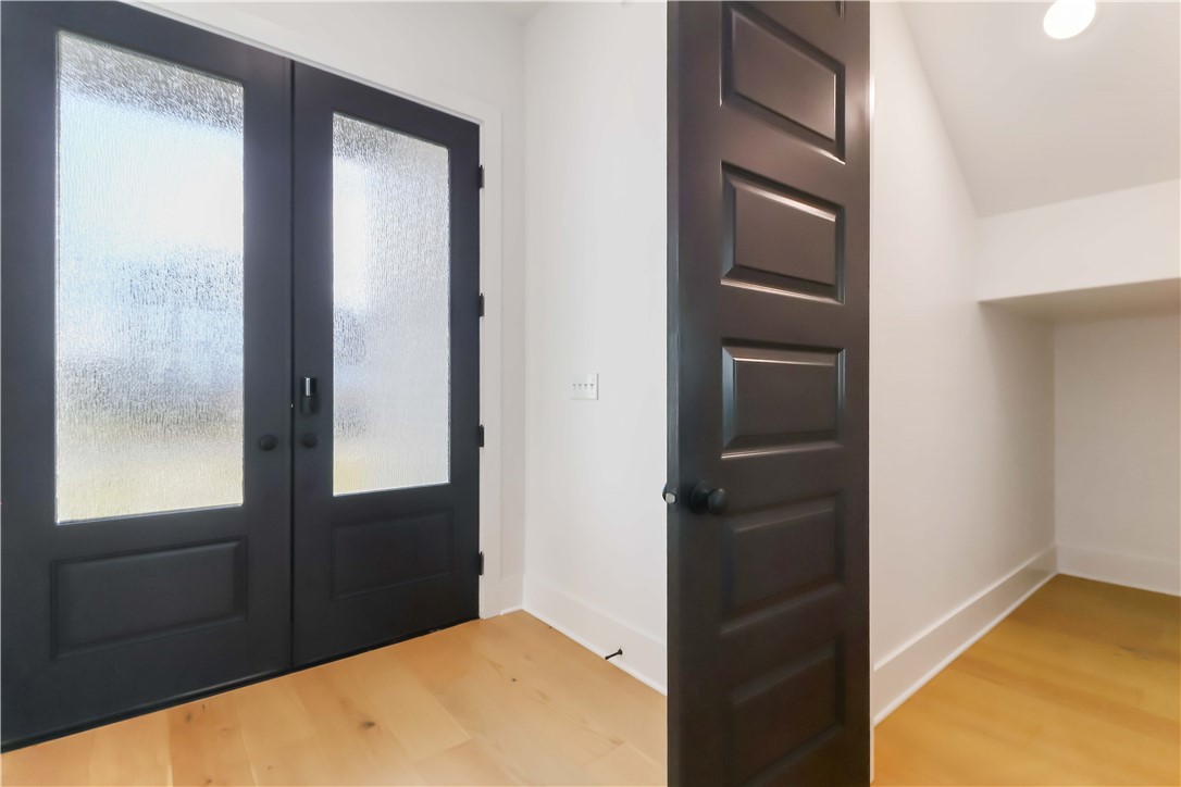 Bentonville, Arkansas, 72713, United States, 4 Bedrooms Bedrooms, ,3 BathroomsBathrooms,Residential,For Sale,1989586