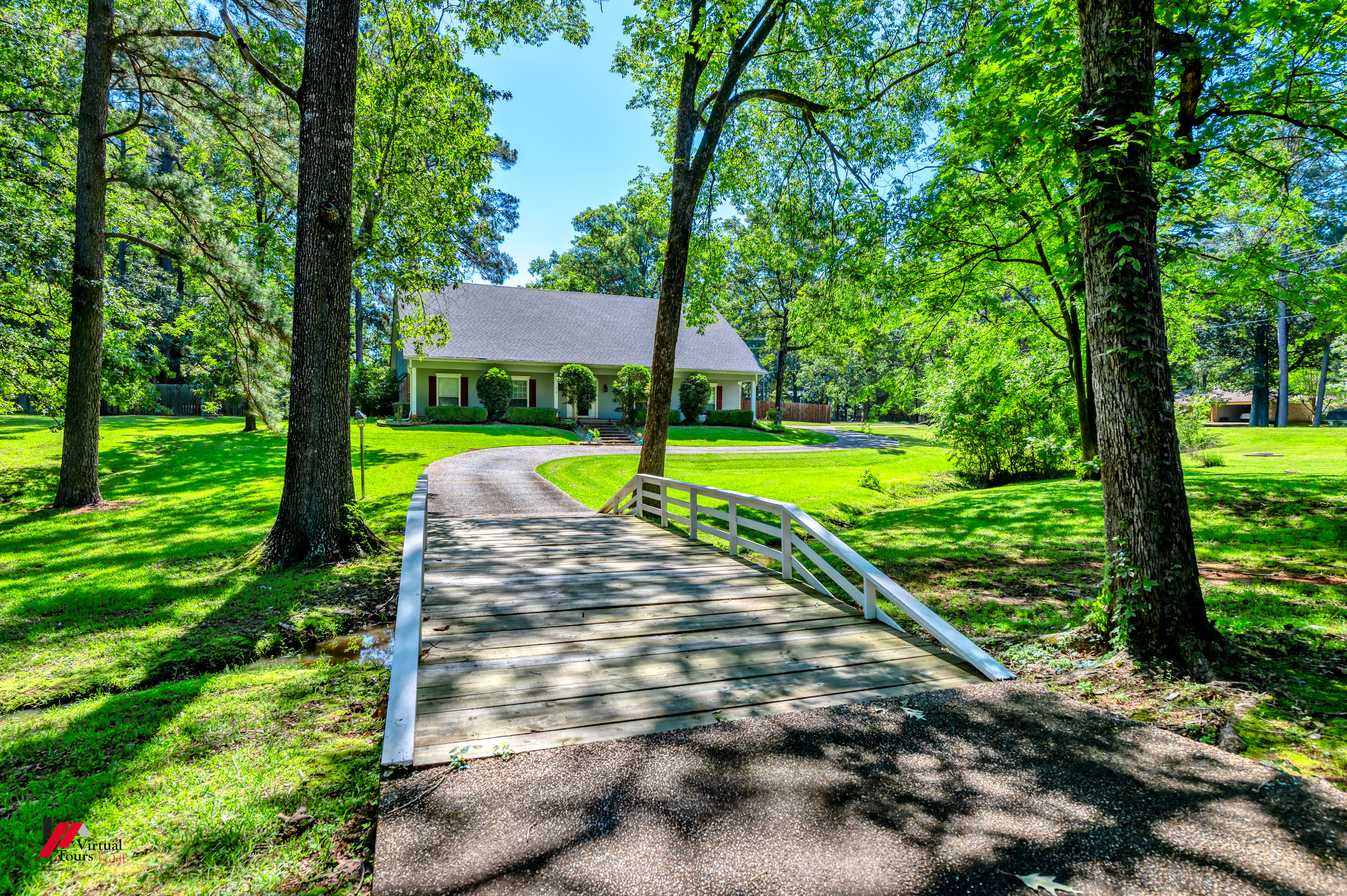 Shreveport, Louisiana, 71106, United States, 4 Bedrooms Bedrooms, ,4 BathroomsBathrooms,Residential,For Sale,1928720