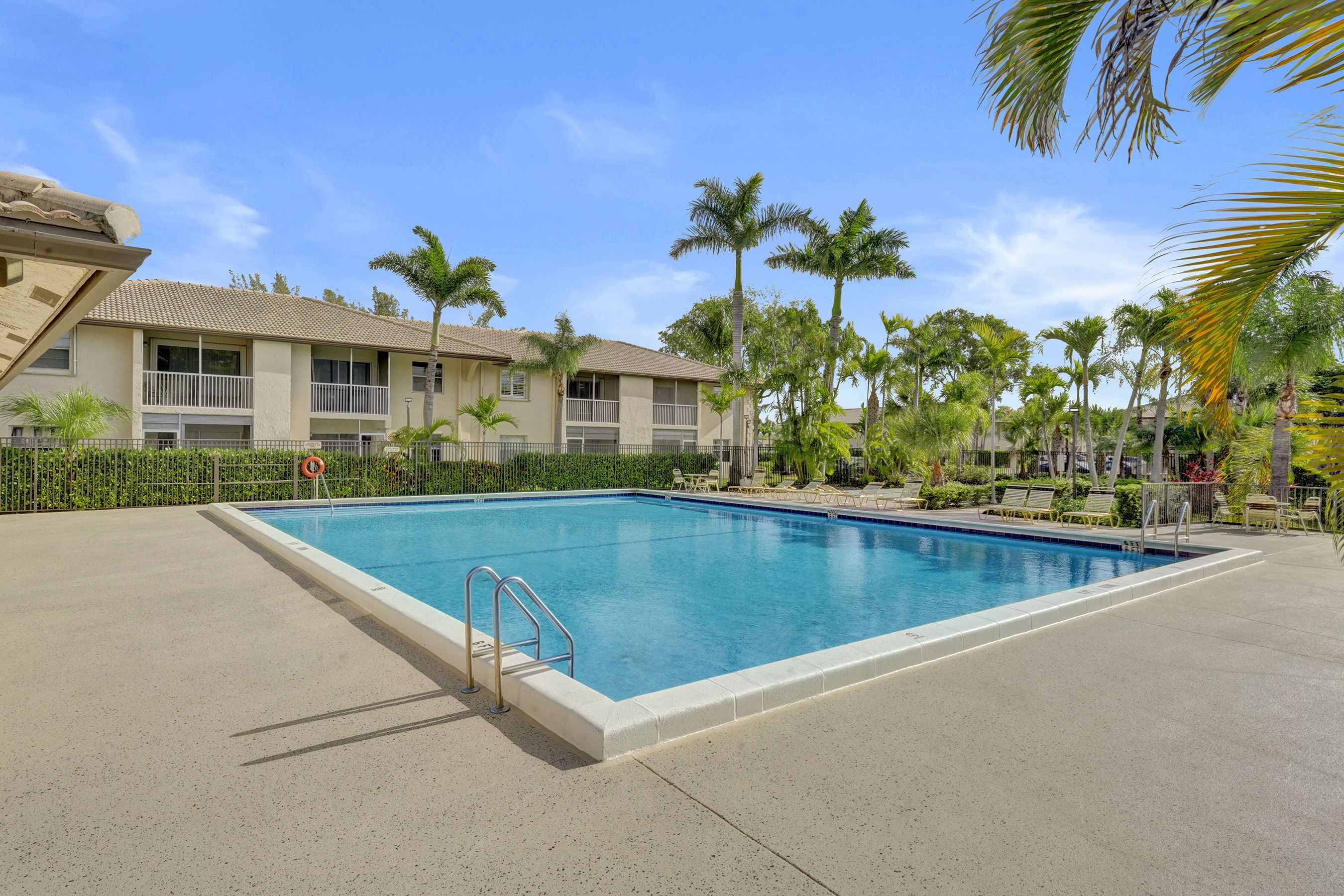  5531 Lakeside Drive, Margate, FL, 33063 - 物件實景