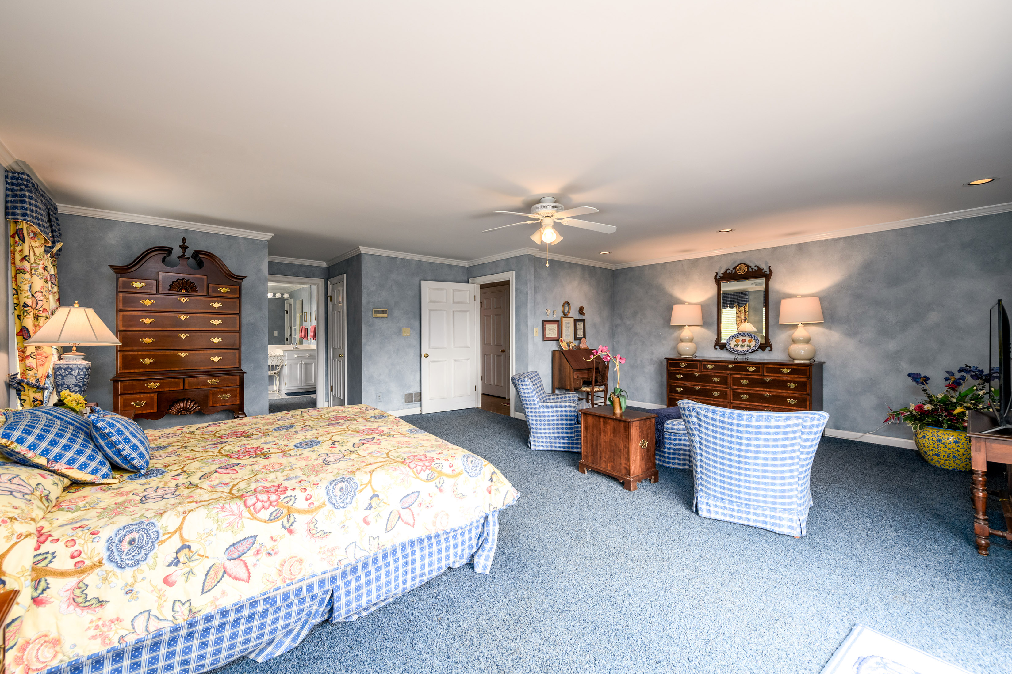  Lakefront Estate with Private Dock, Guest Home and Pool - 物件實景