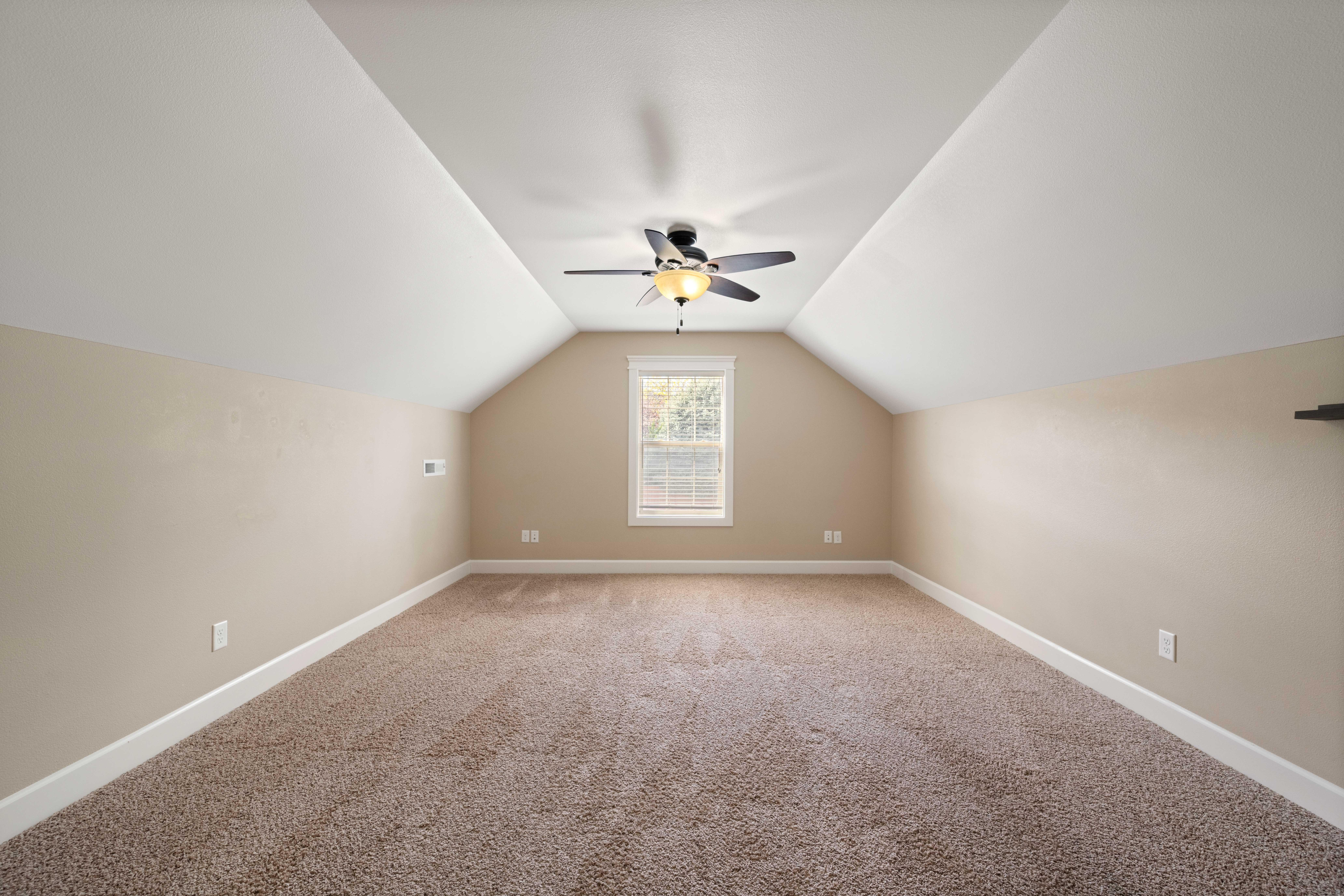  Pool, Quiet Cul-de-sac& Amazing Neighborhood - 物件實景