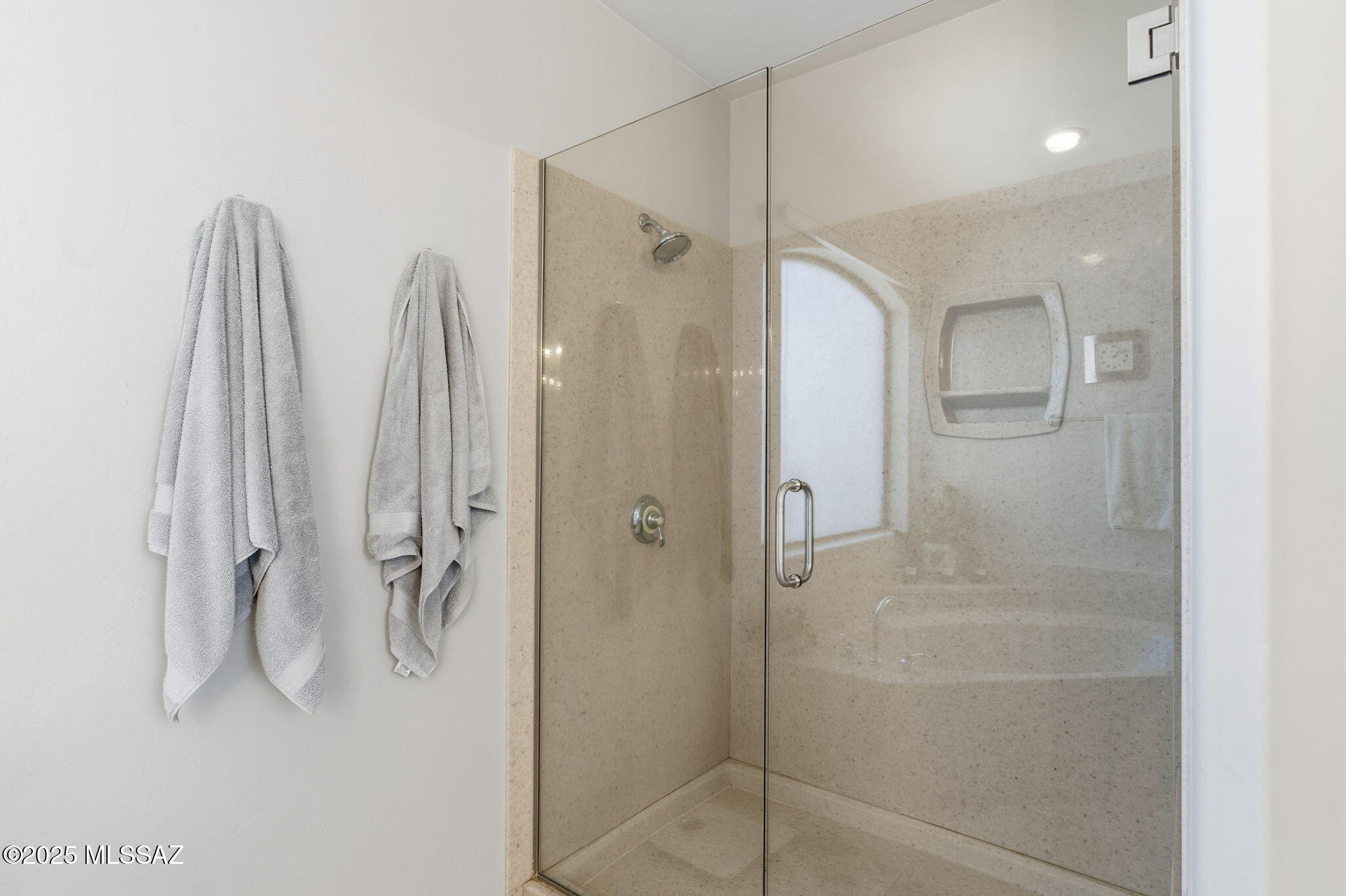 Tucson, Arizona, 85718, United States, 4 Bedrooms Bedrooms, ,4 BathroomsBathrooms,Residential,For Sale,1988951