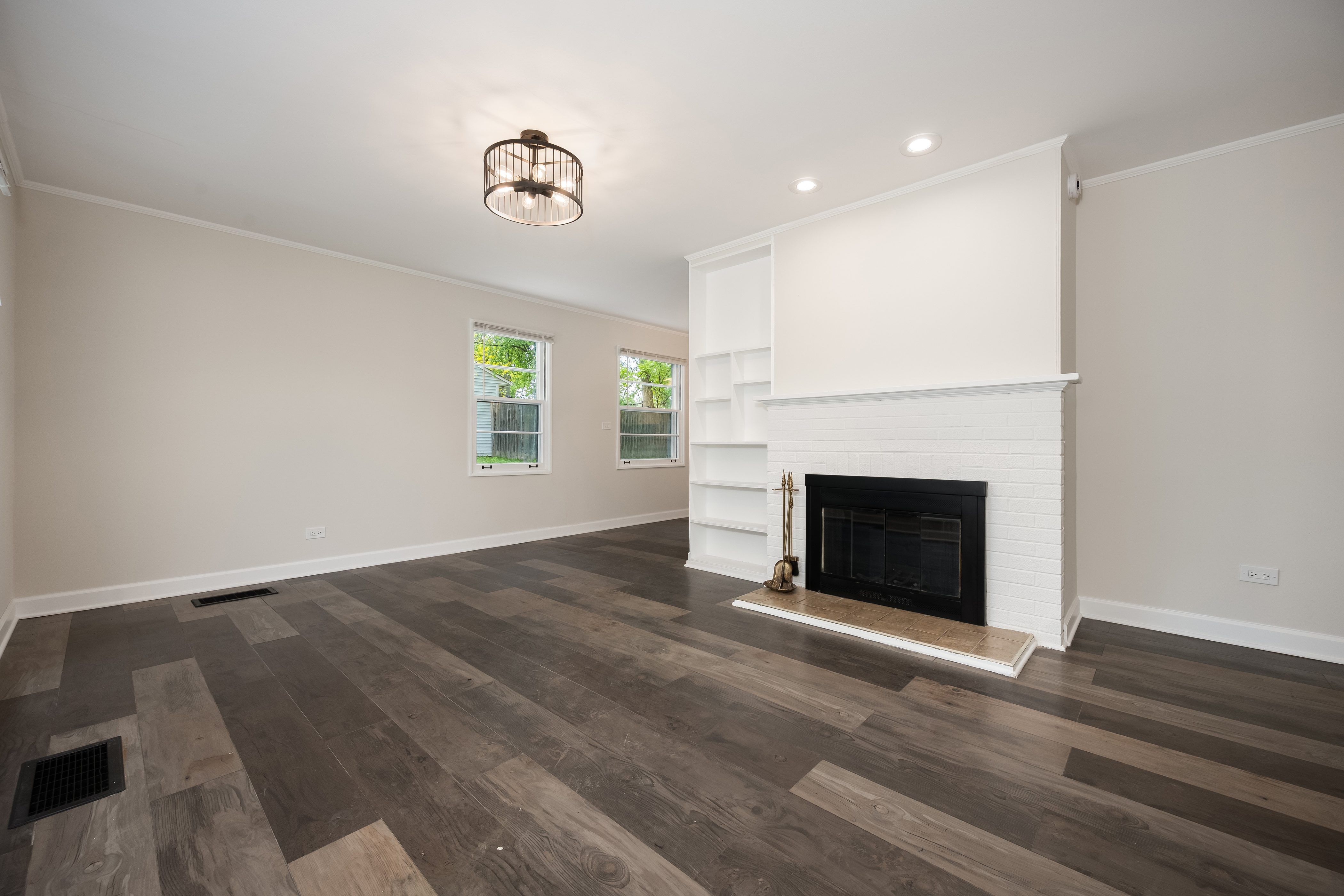  Beautifully Updated and Move-in Ready - 物件實景